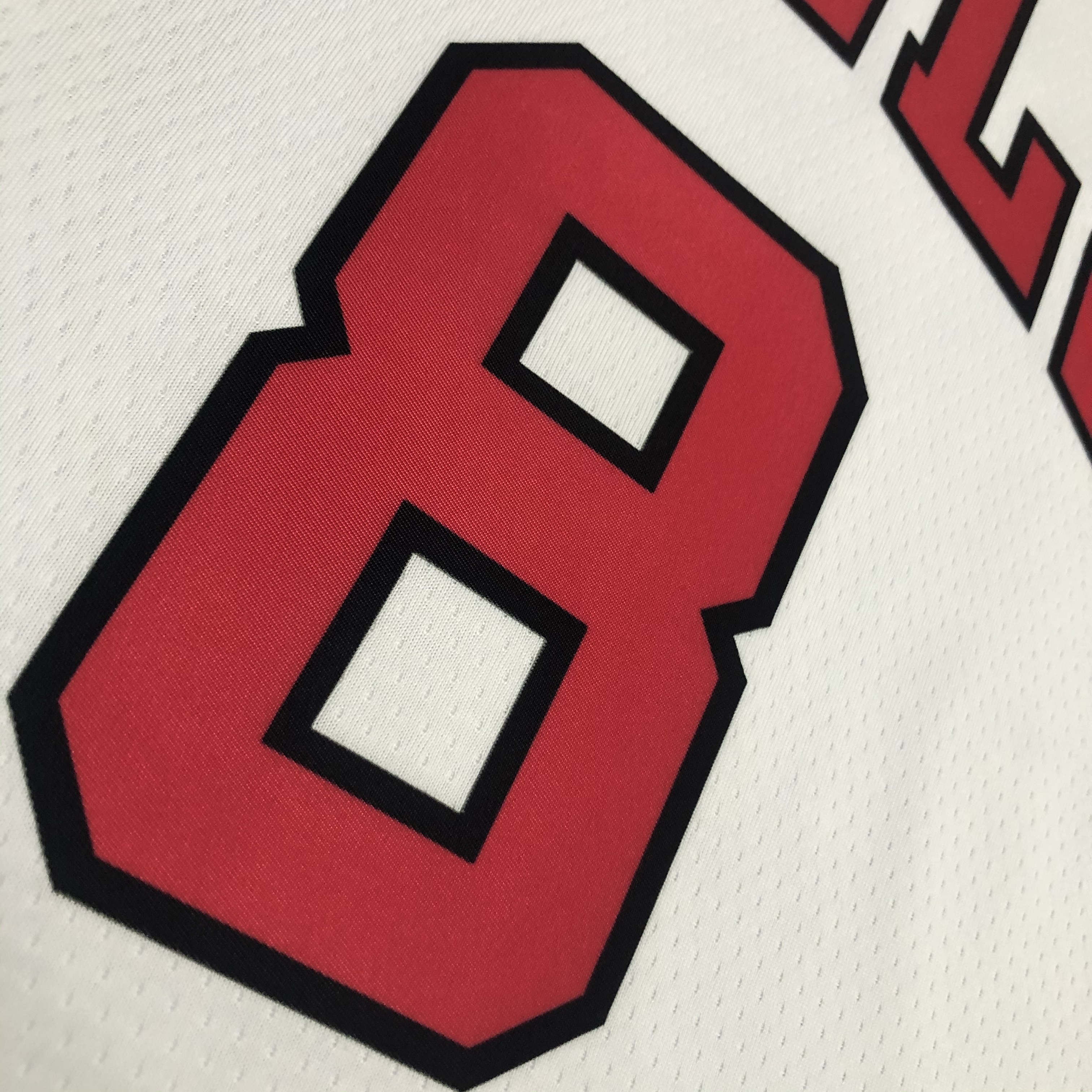 75th Anniversary Chicago Bulls White Jersey No.8