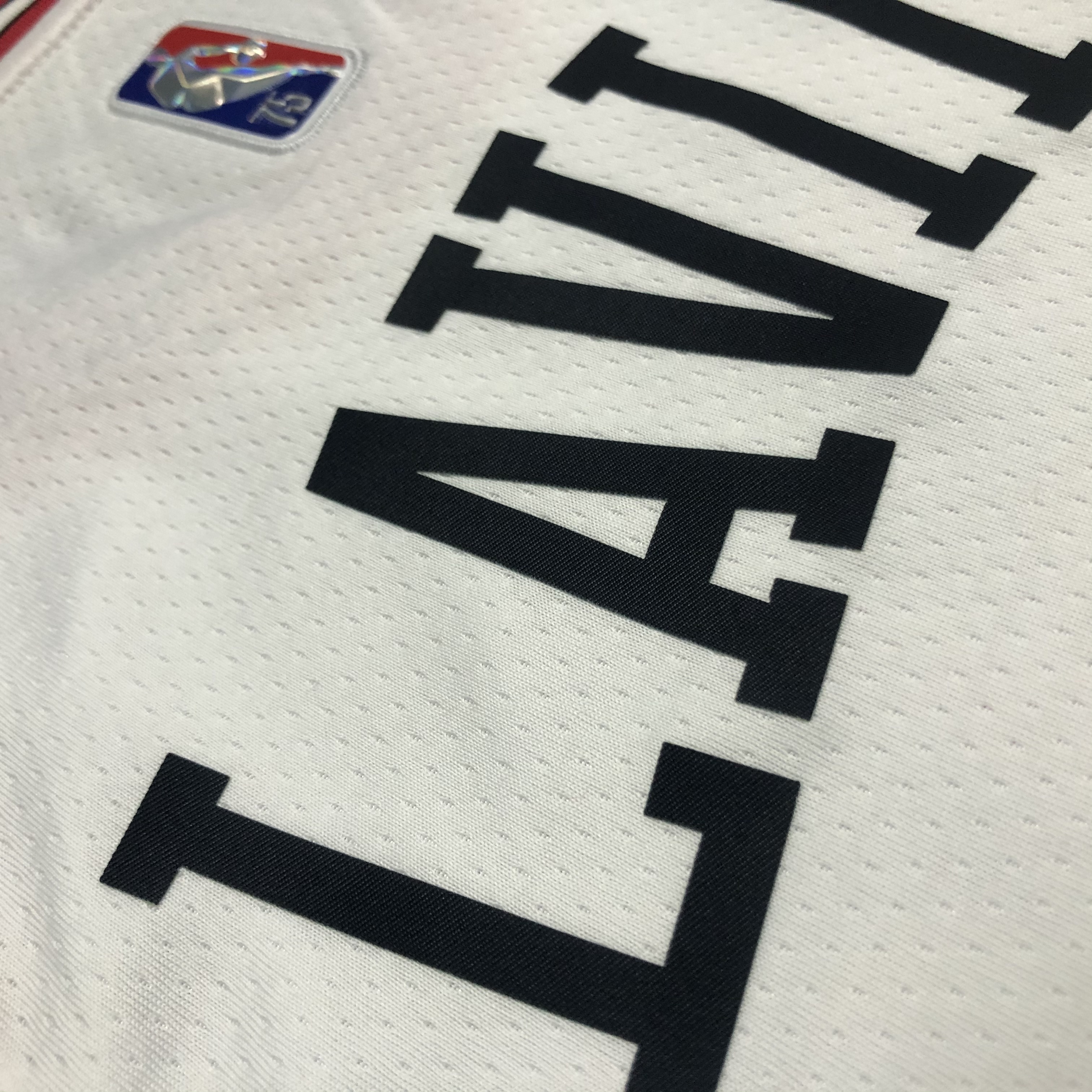 75th Anniversary Chicago Bulls White Jersey No.8