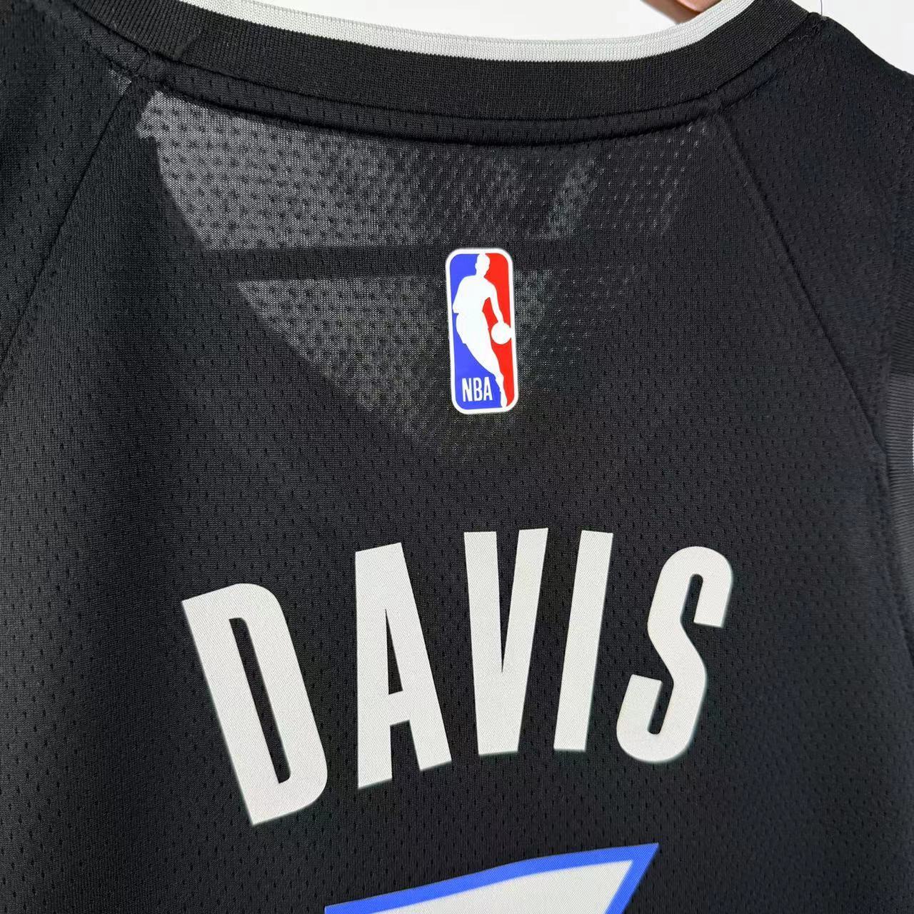 26 Season Mavericks City Edition No.3