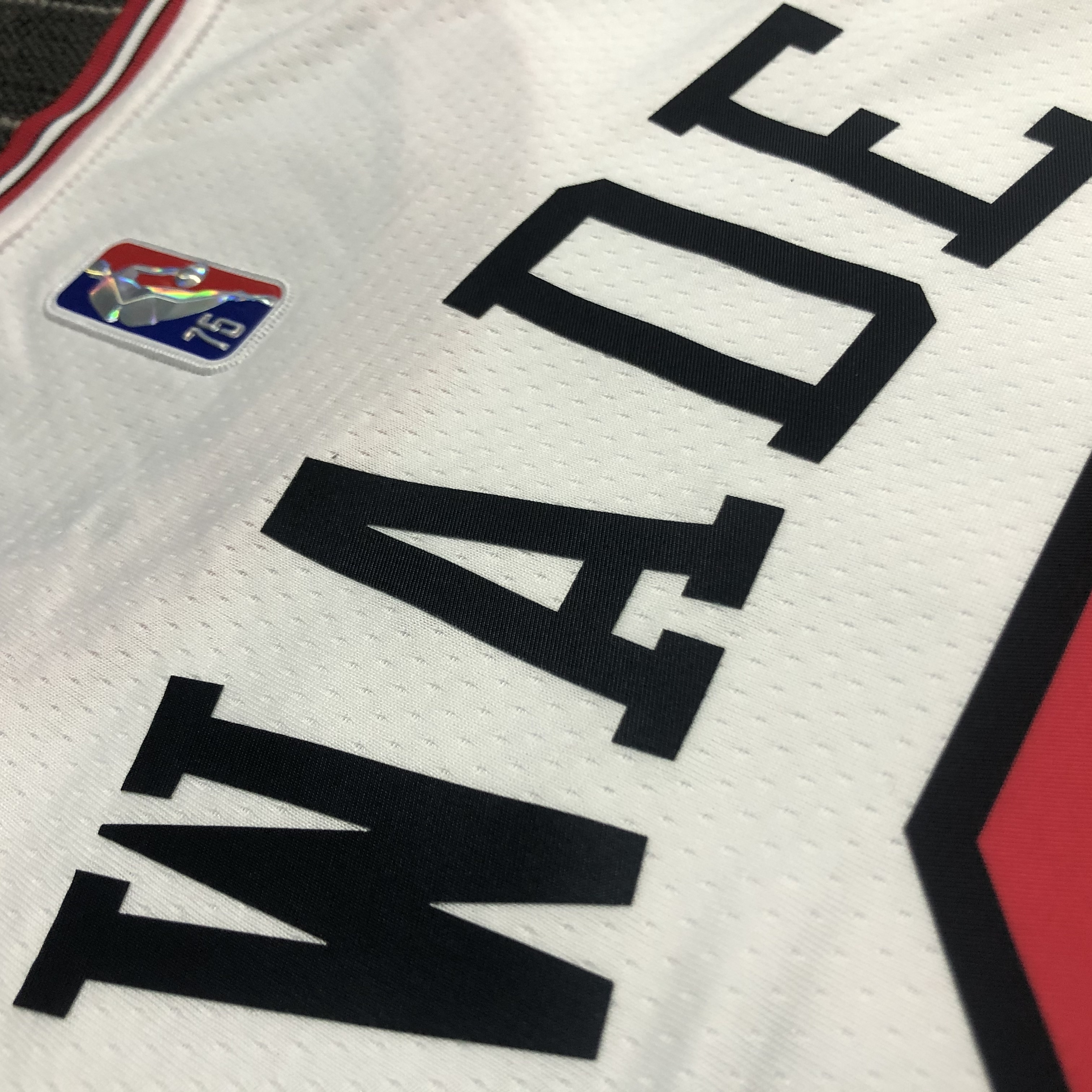 75th Anniversary Chicago Bulls White Jersey No.3