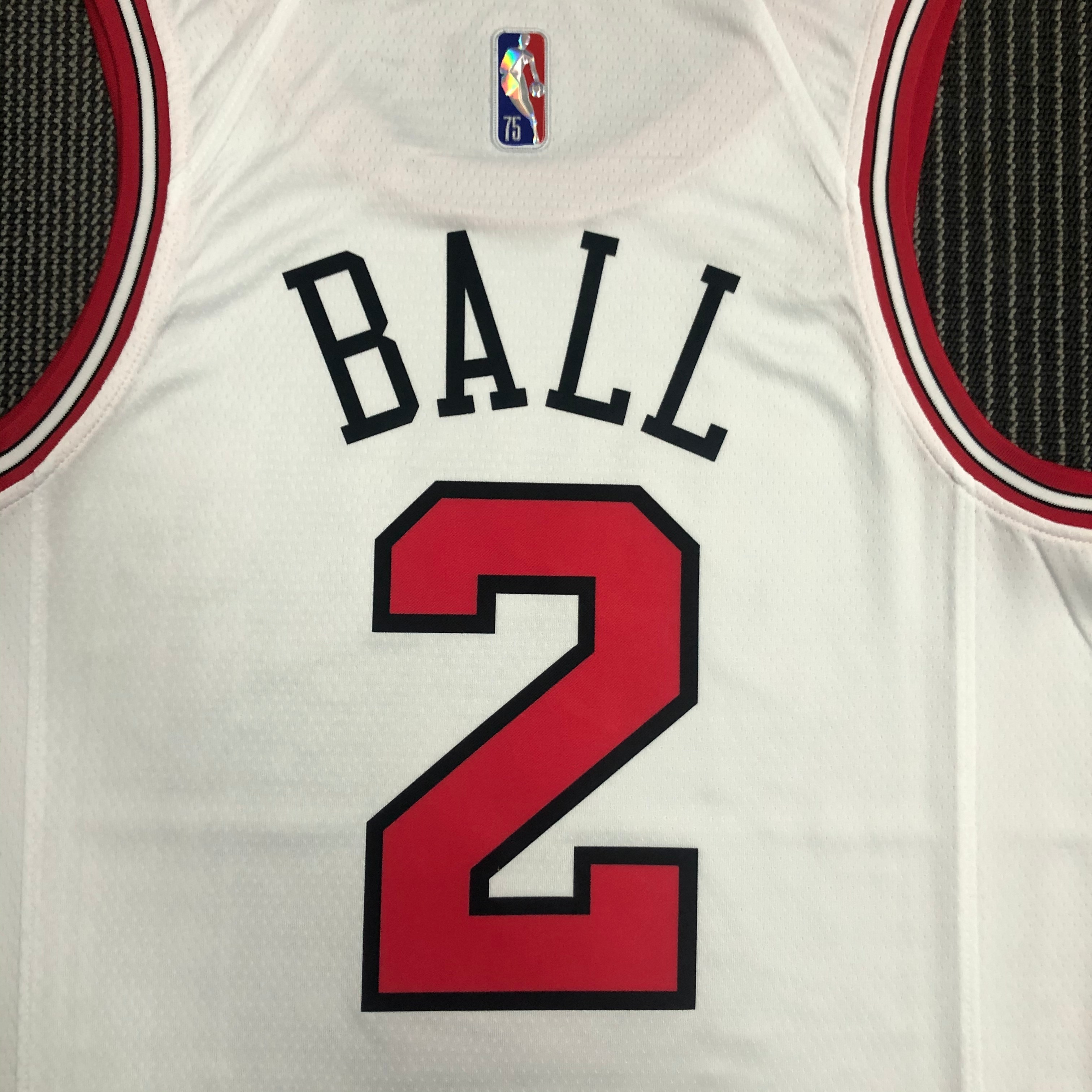 75th Anniversary Chicago Bulls White Jersey No.2