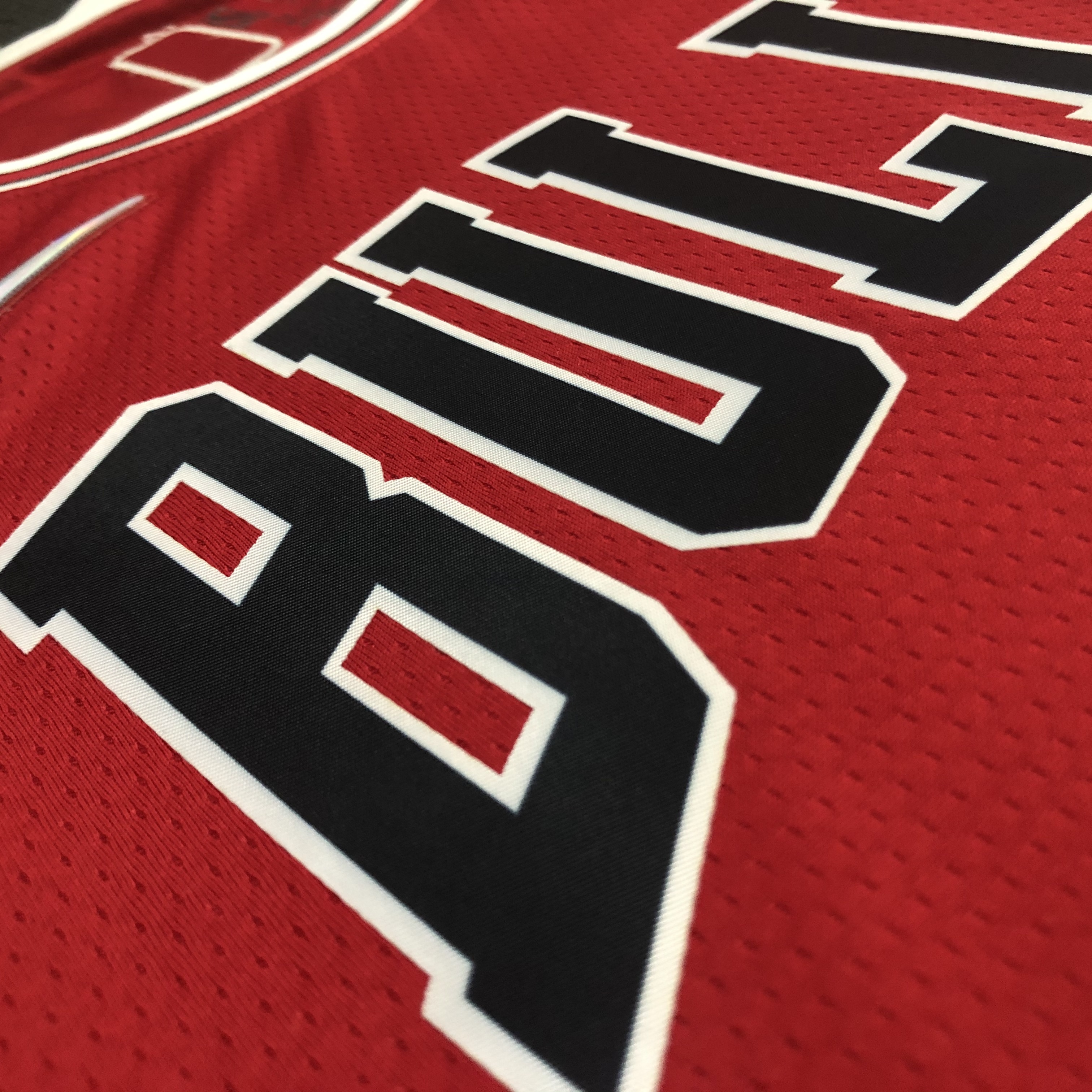 75th Anniversary Chicago Bulls Red Jersey No.6