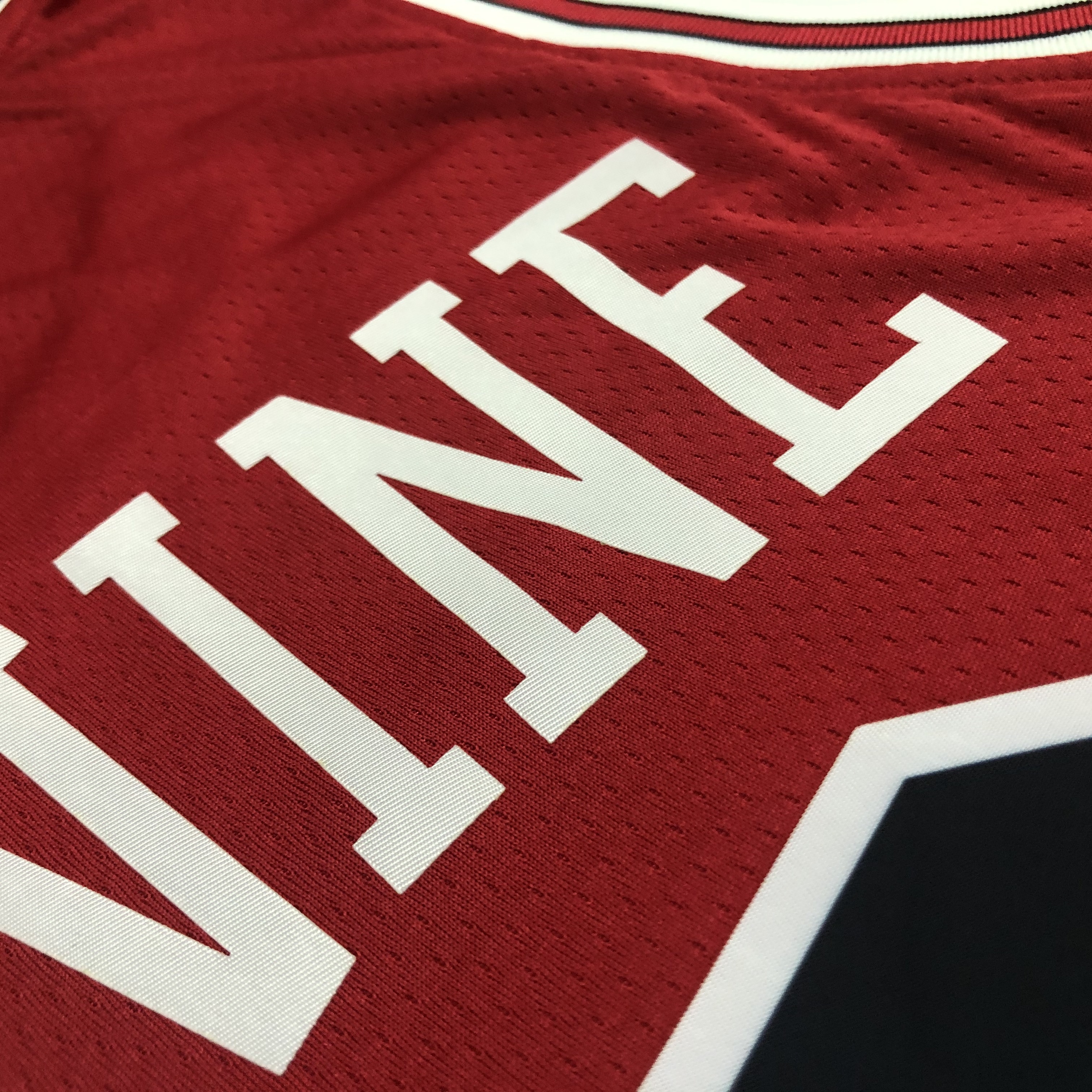 75th Anniversary Chicago Bulls Red Jersey No.8