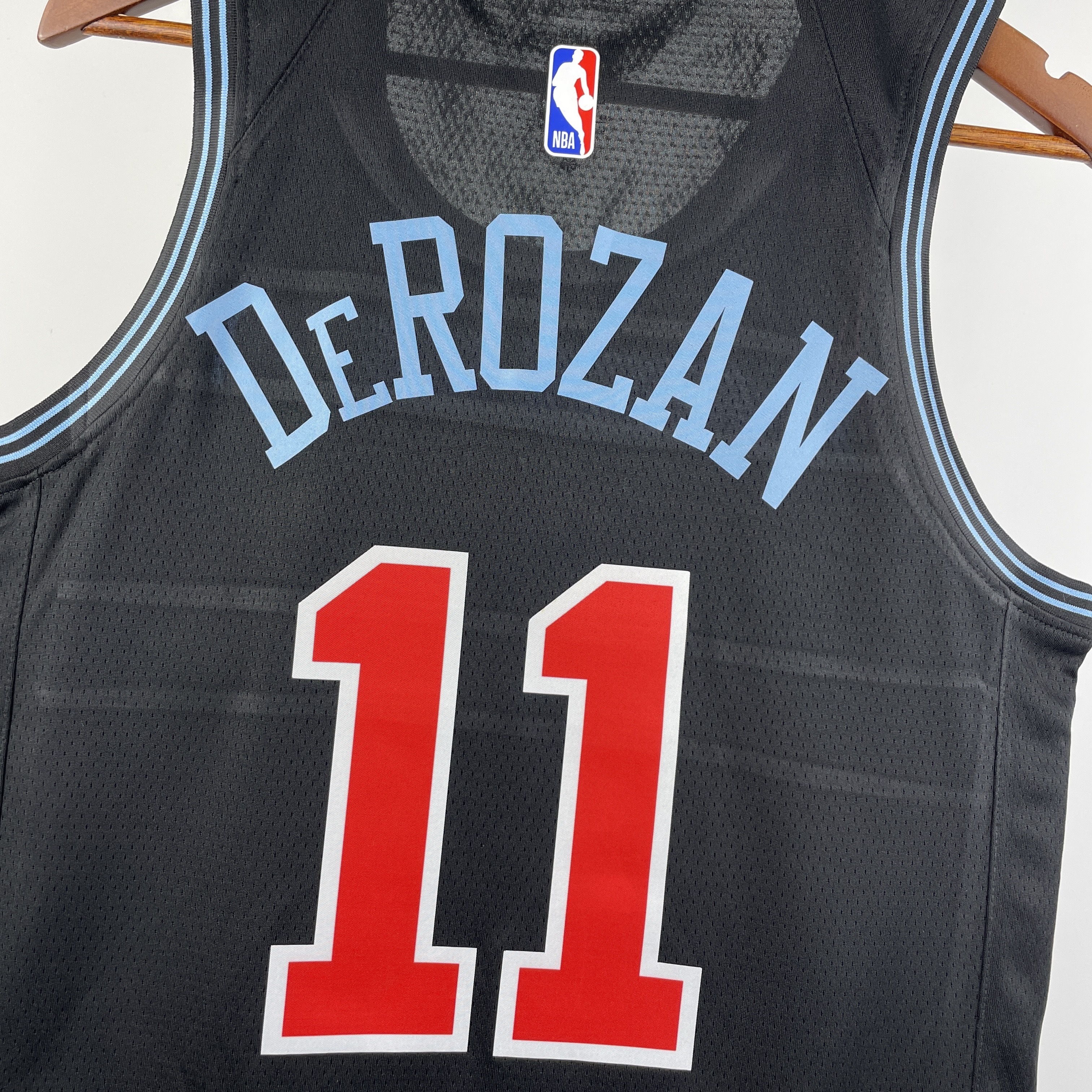 19 Season Chicago Bulls City Edition No.11