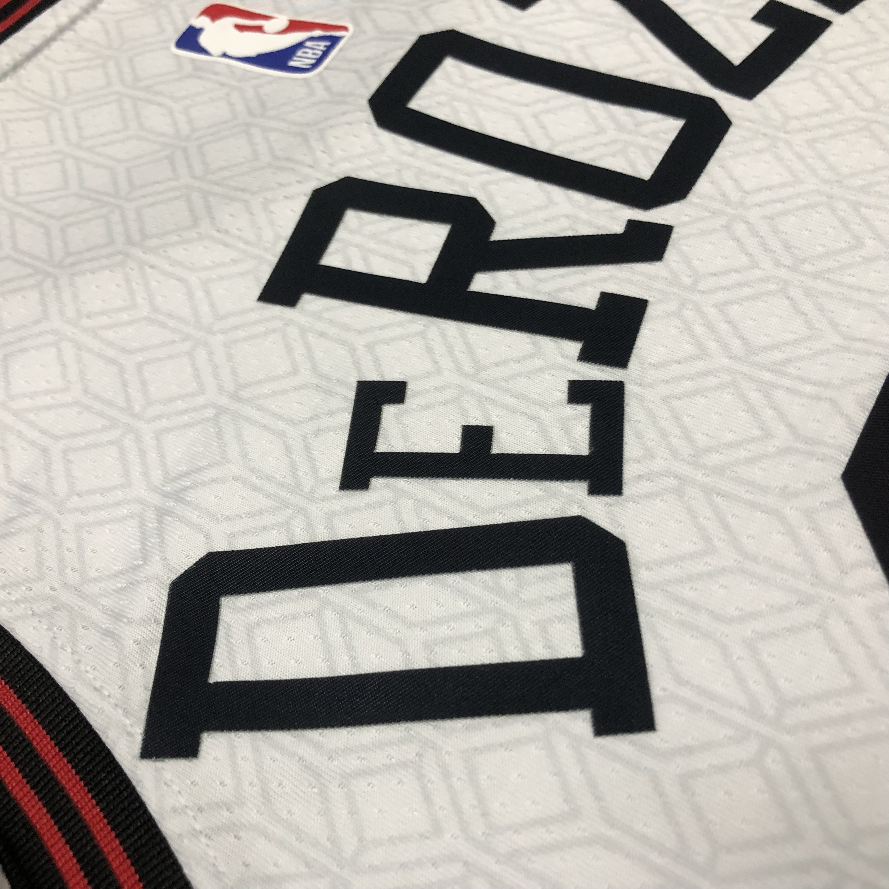 23 Season Chicago Bulls City Edition Jersey No.11