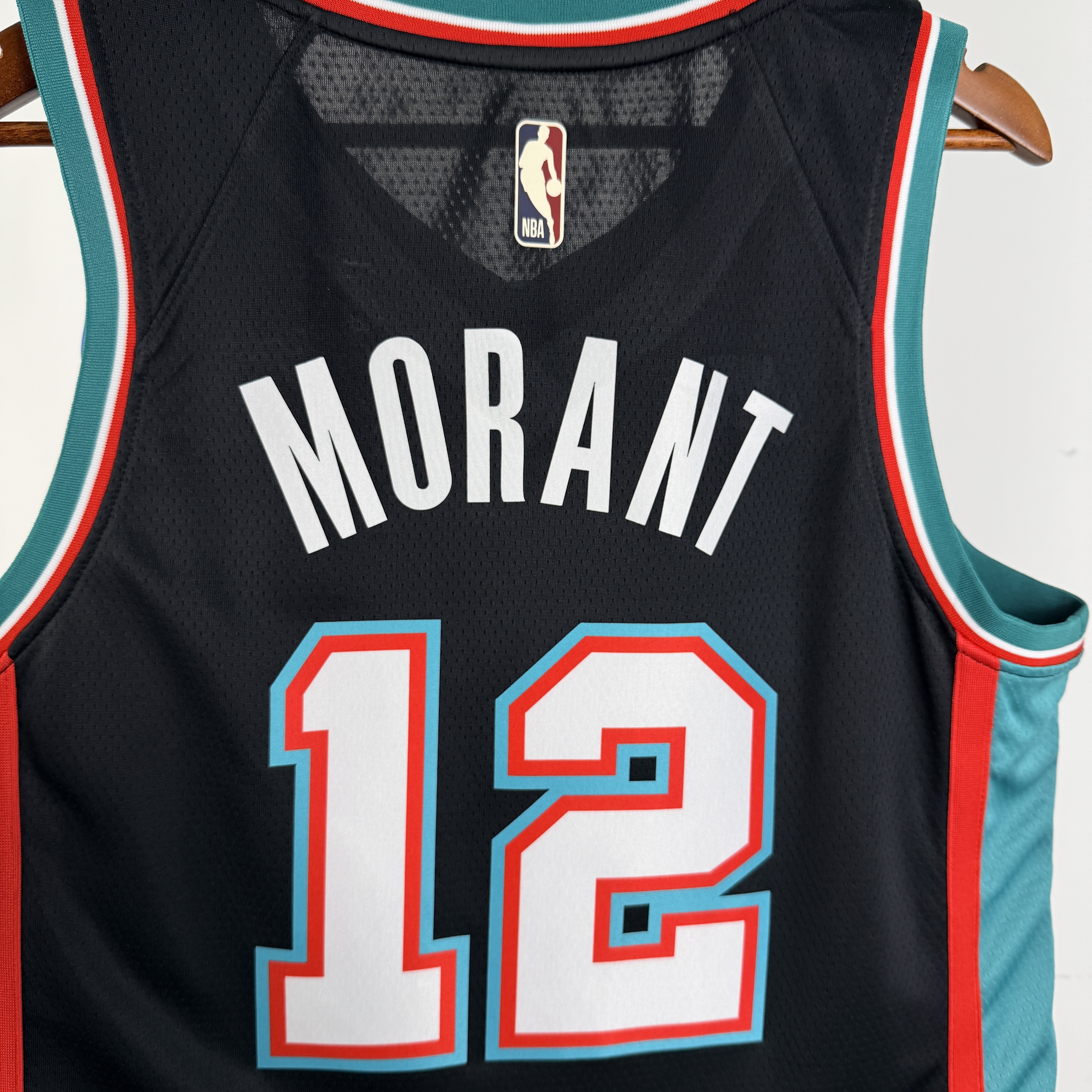 26 Season Grizzlies Black No.12