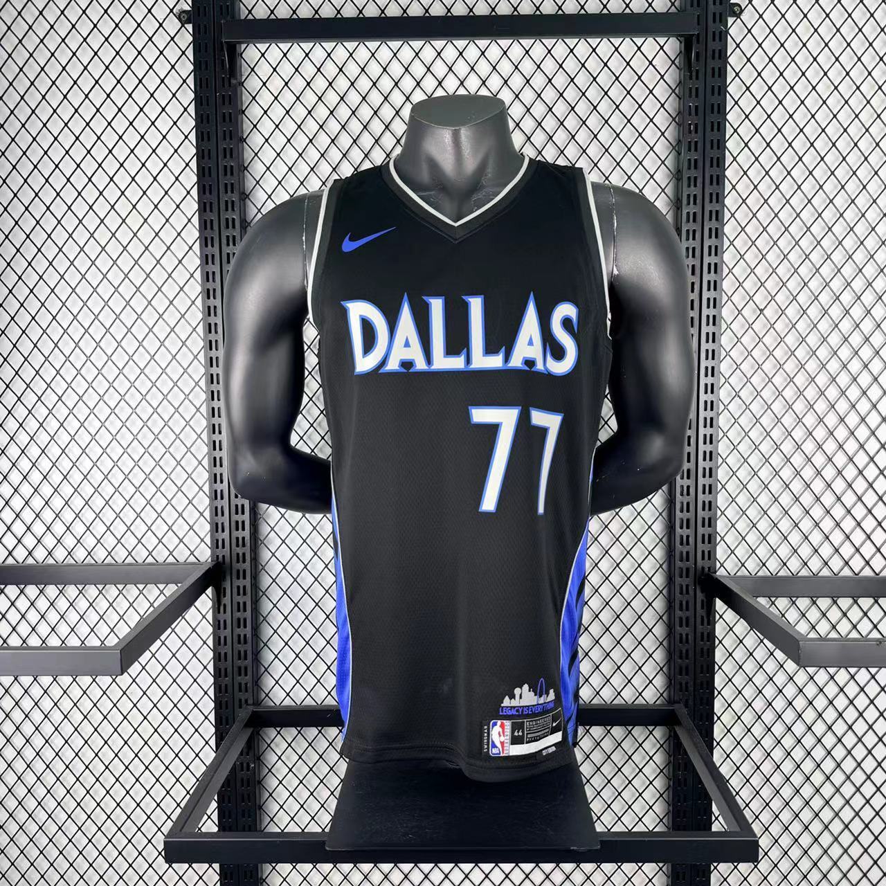 26 Season Mavericks City Edition No.77