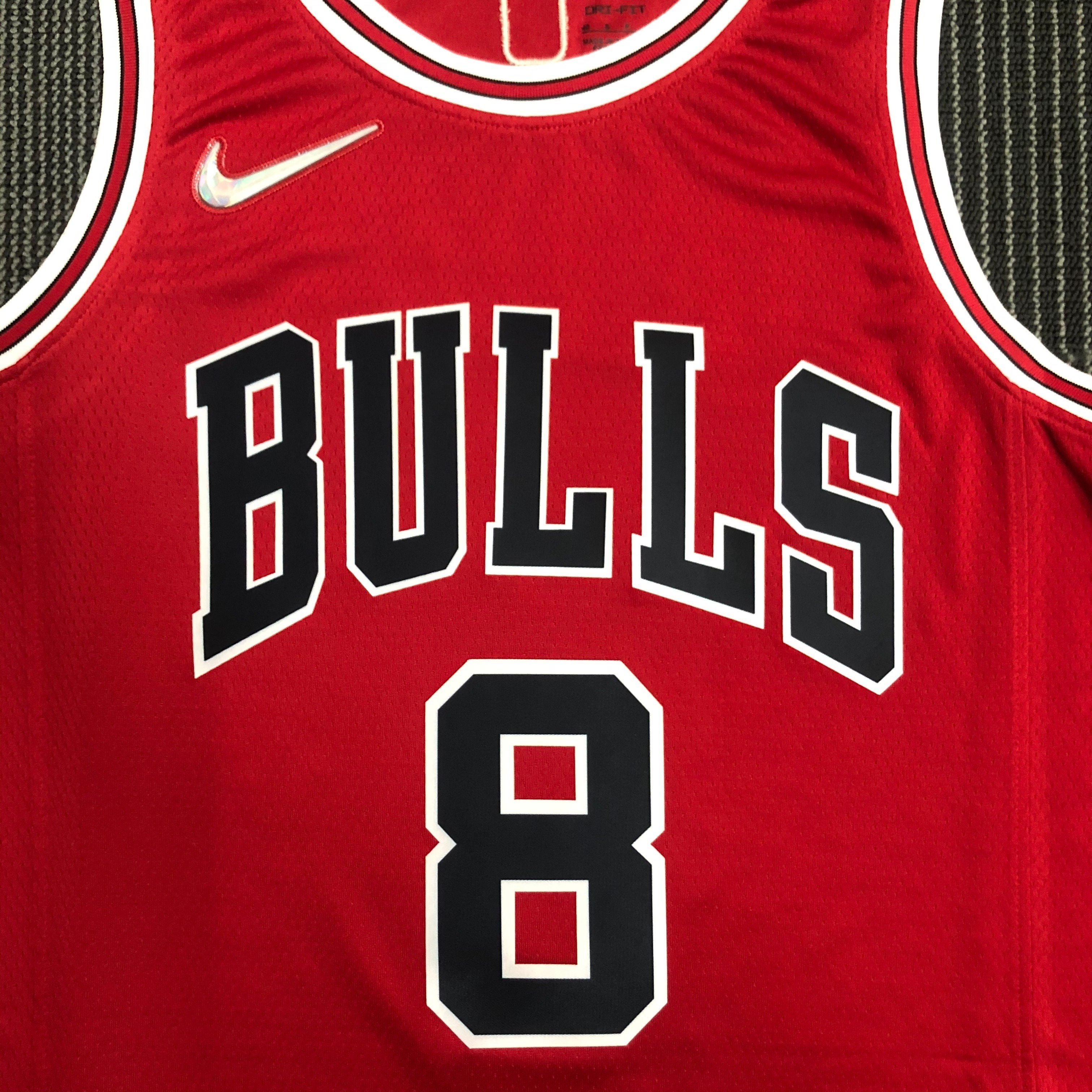 75th Anniversary Chicago Bulls Red Jersey No.8