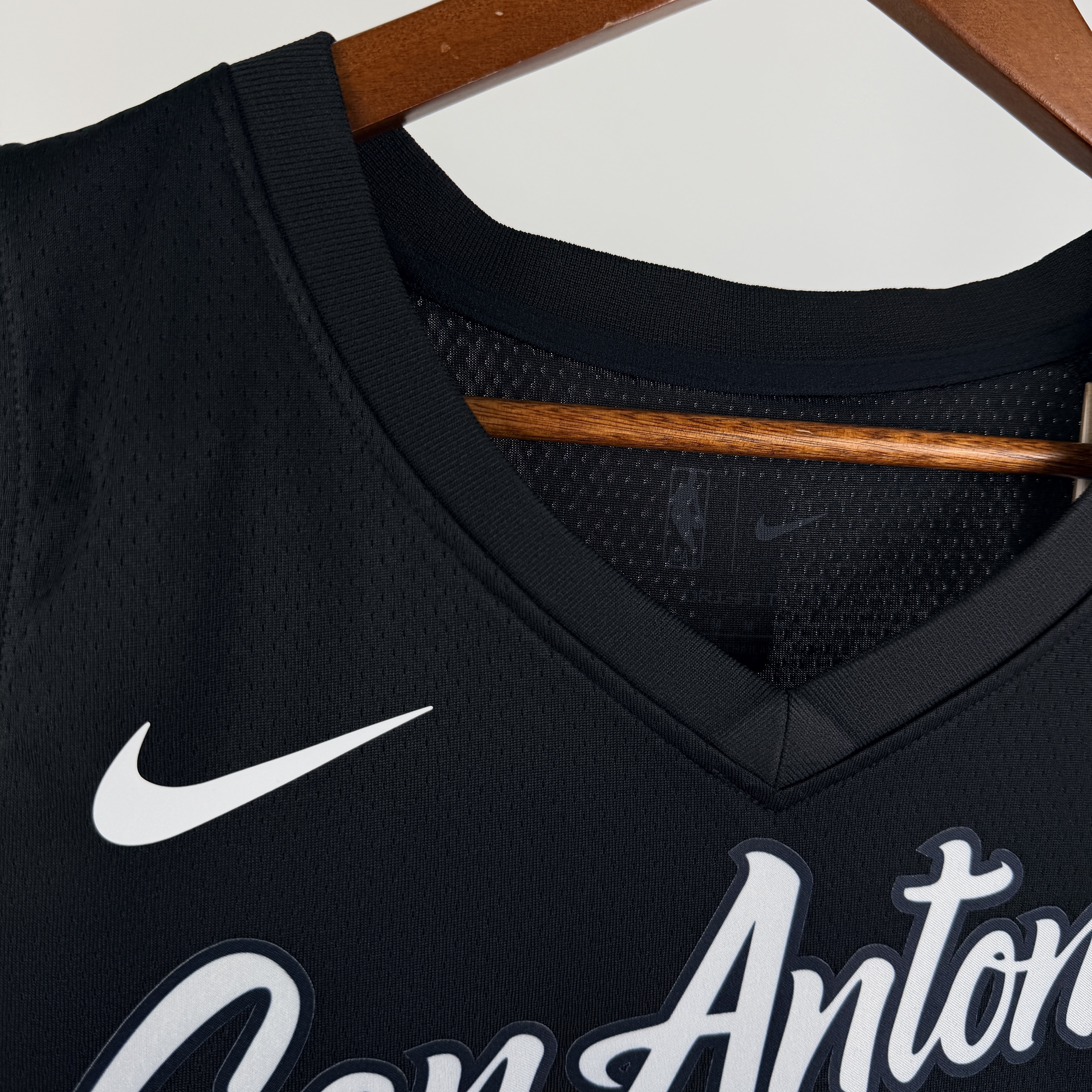 26 Season SAN ANTONIO SPURS City Edition  #10