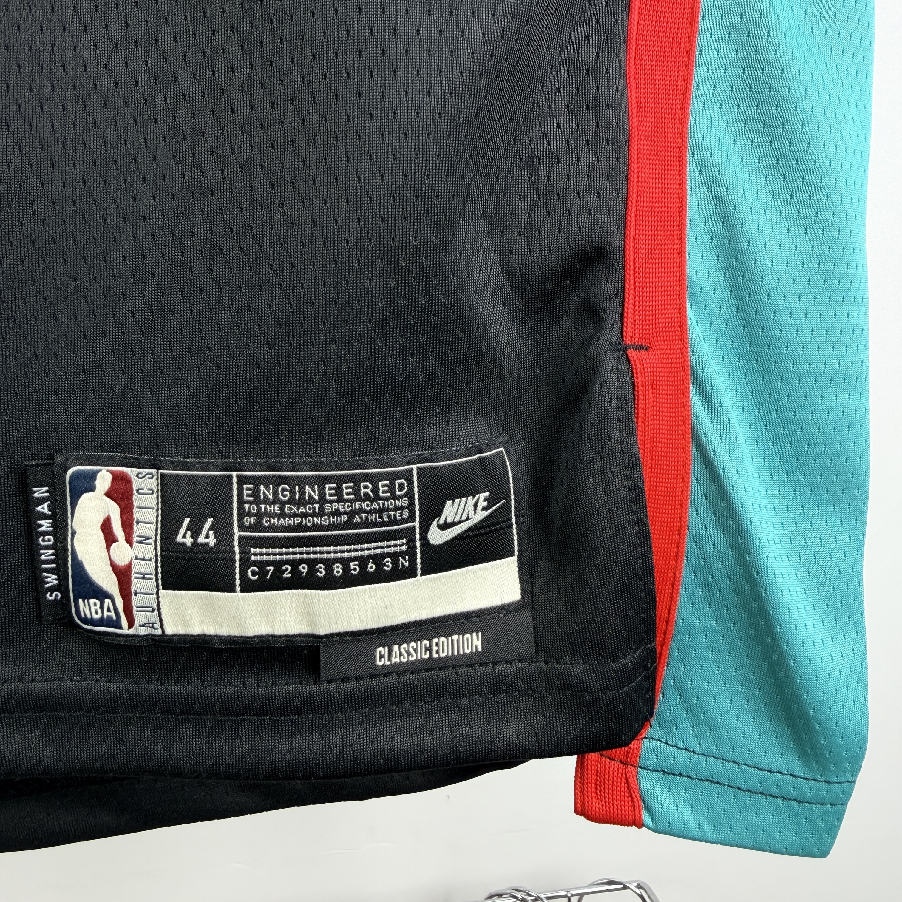 26 Season Grizzlies Black No.12