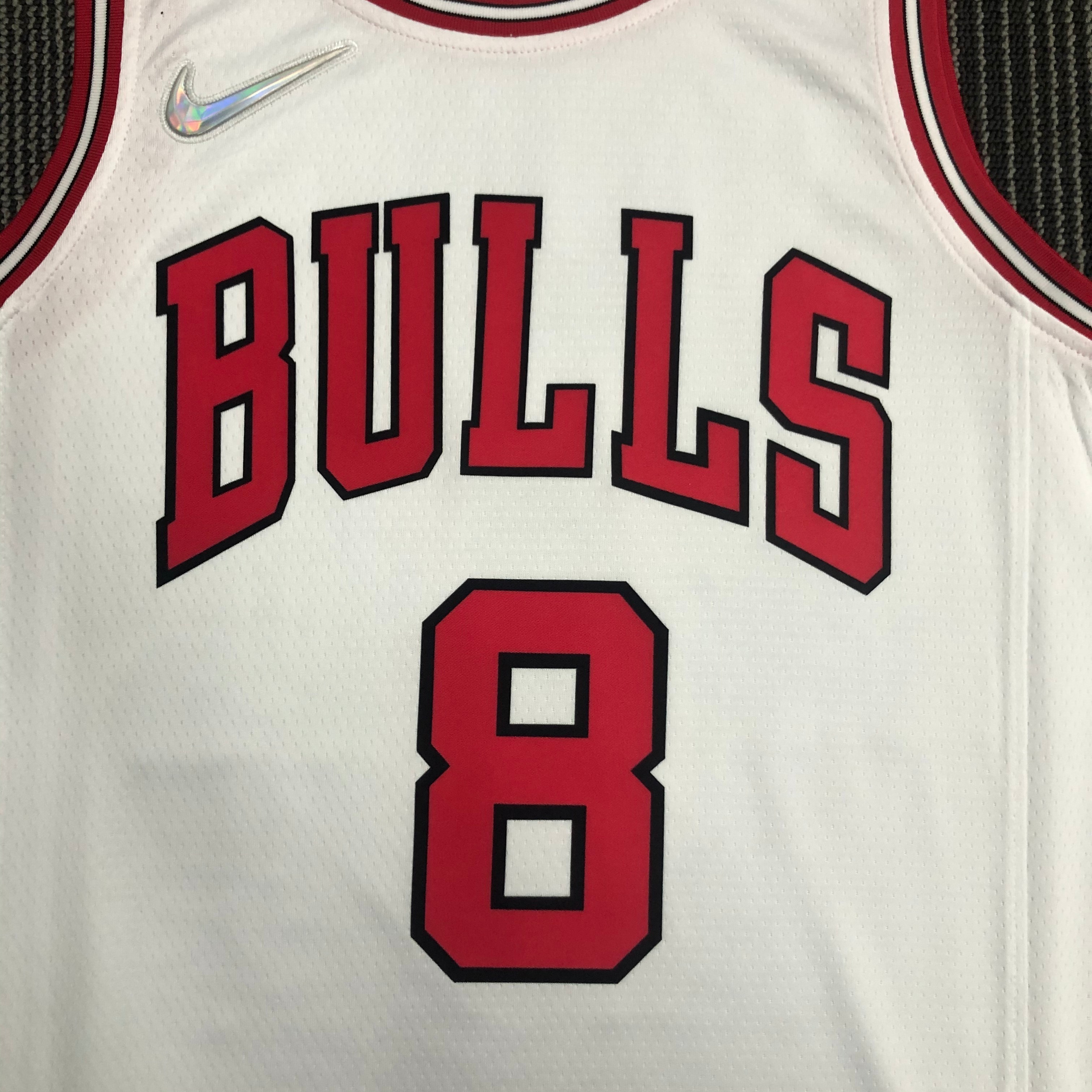 75th Anniversary Chicago Bulls White Jersey No.8