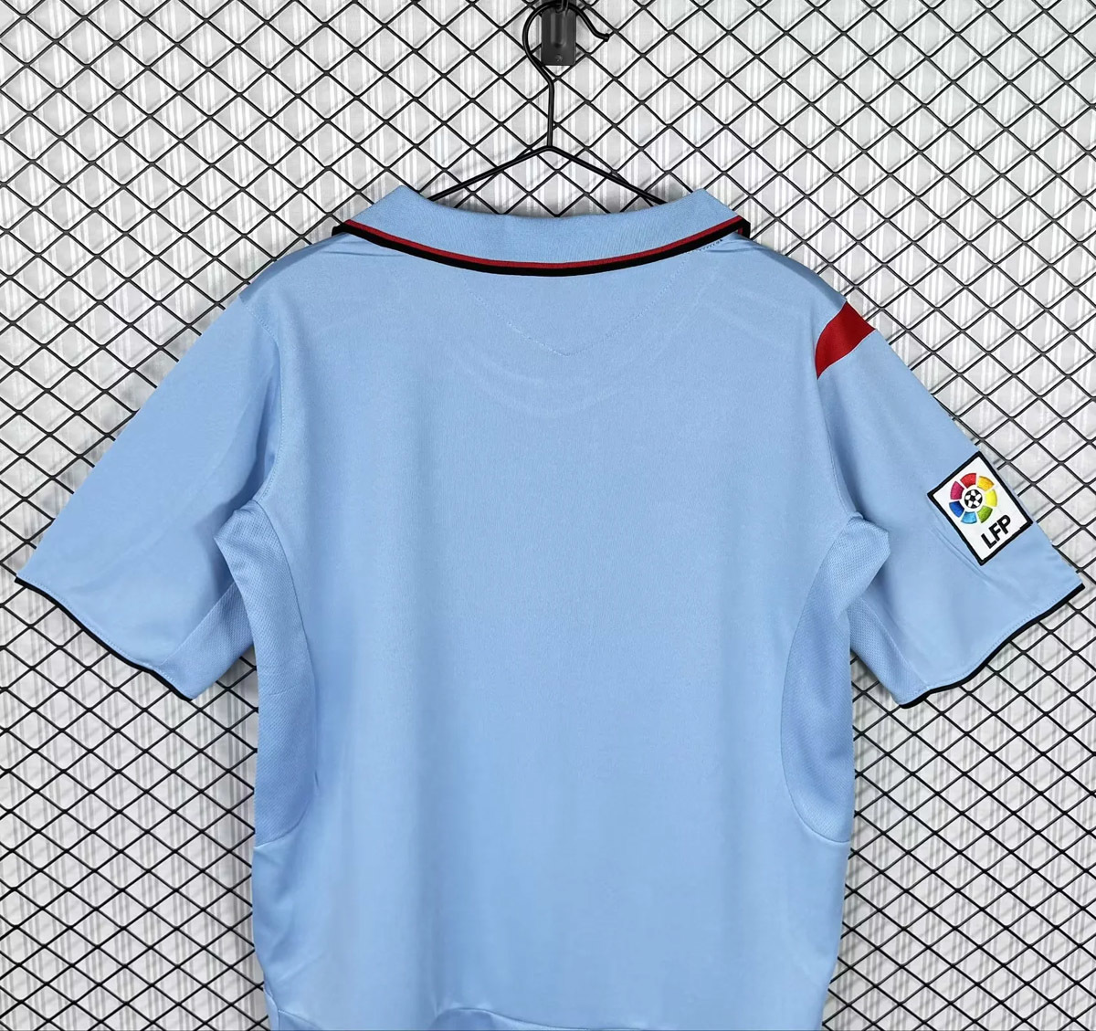 Retro Celta de Vigo 2005-07 Home kit 4