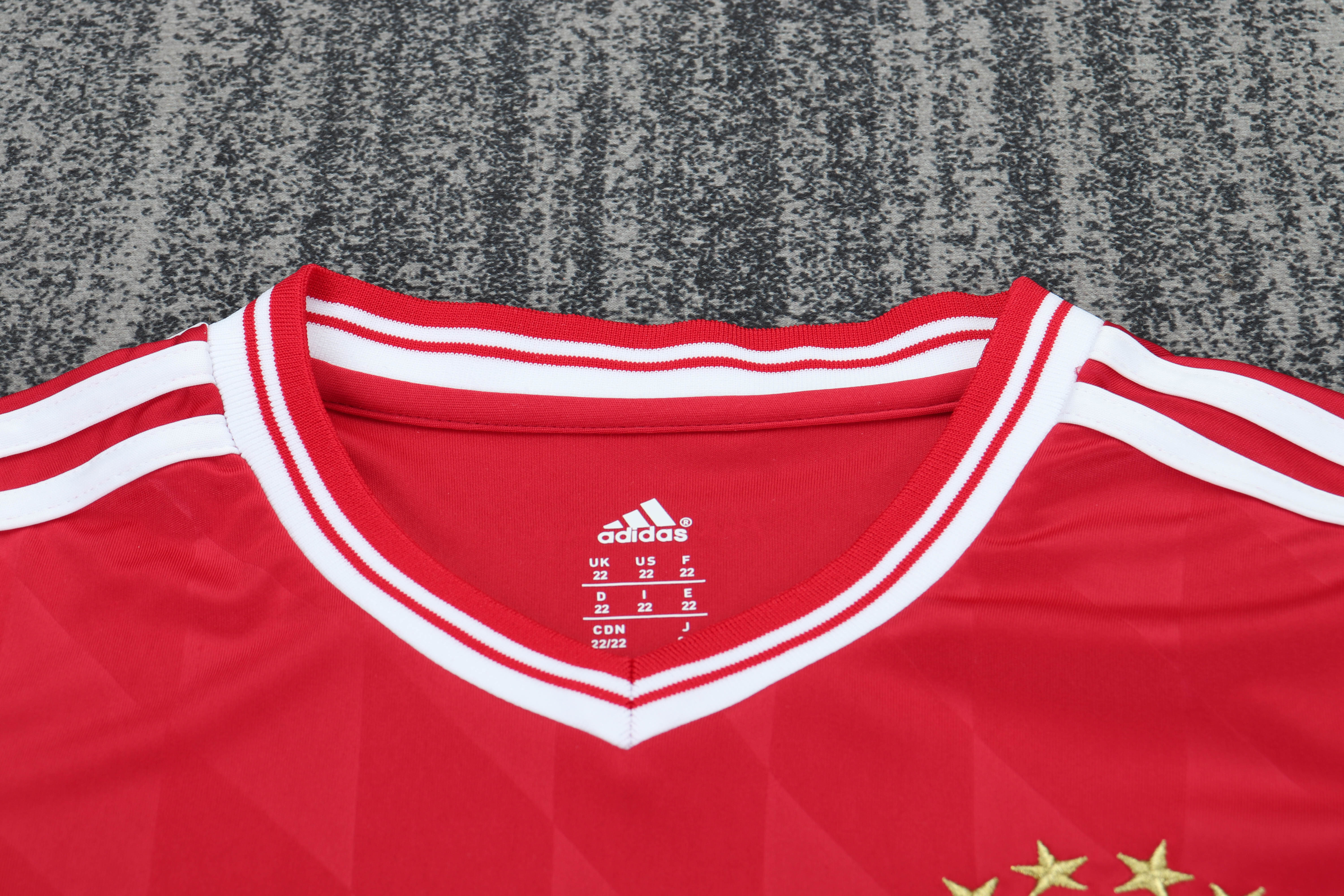 Kids Retro Bayern München 13/14 Home Kit