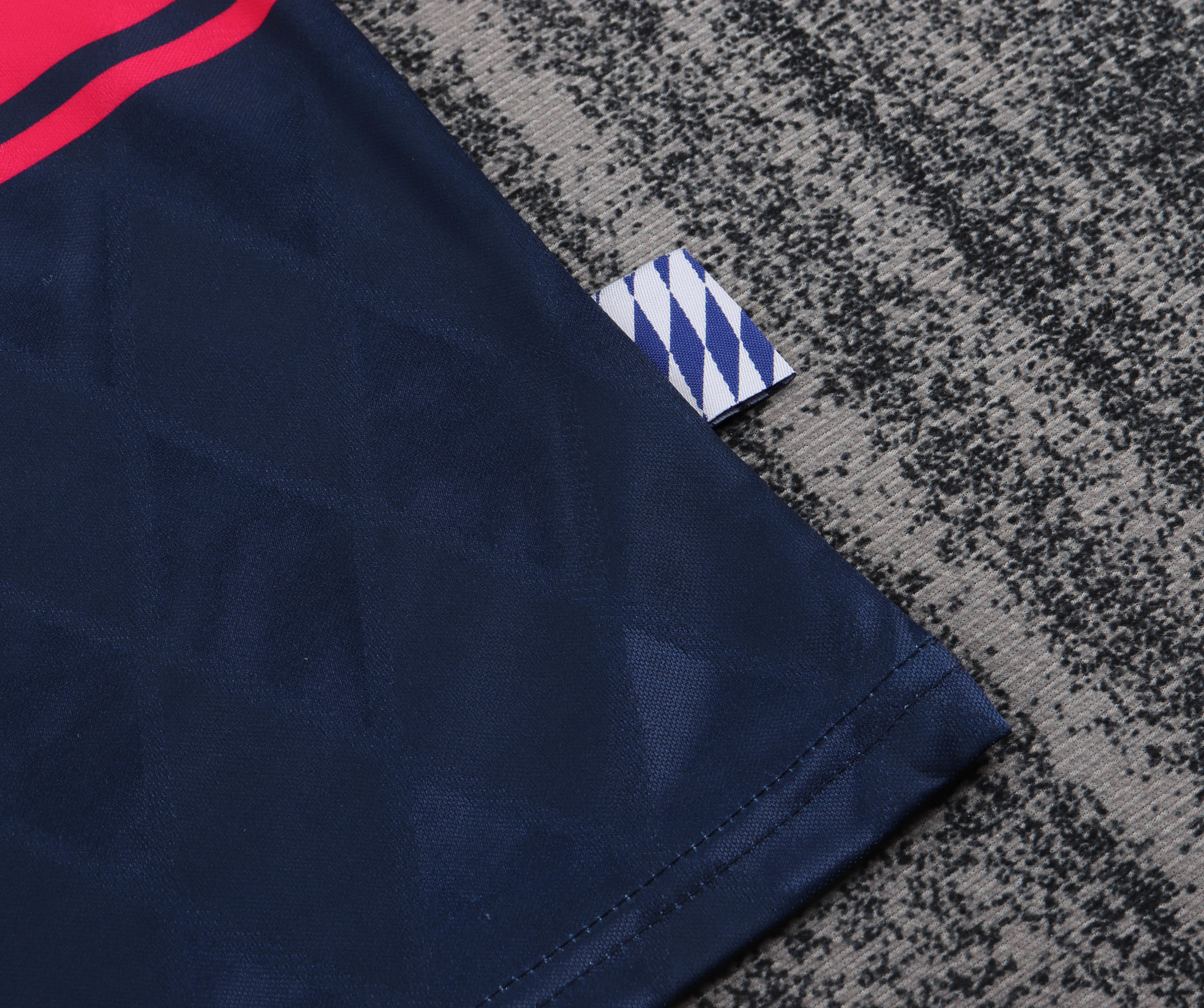 Kids Retro Bayern München 97/99 Home Kit