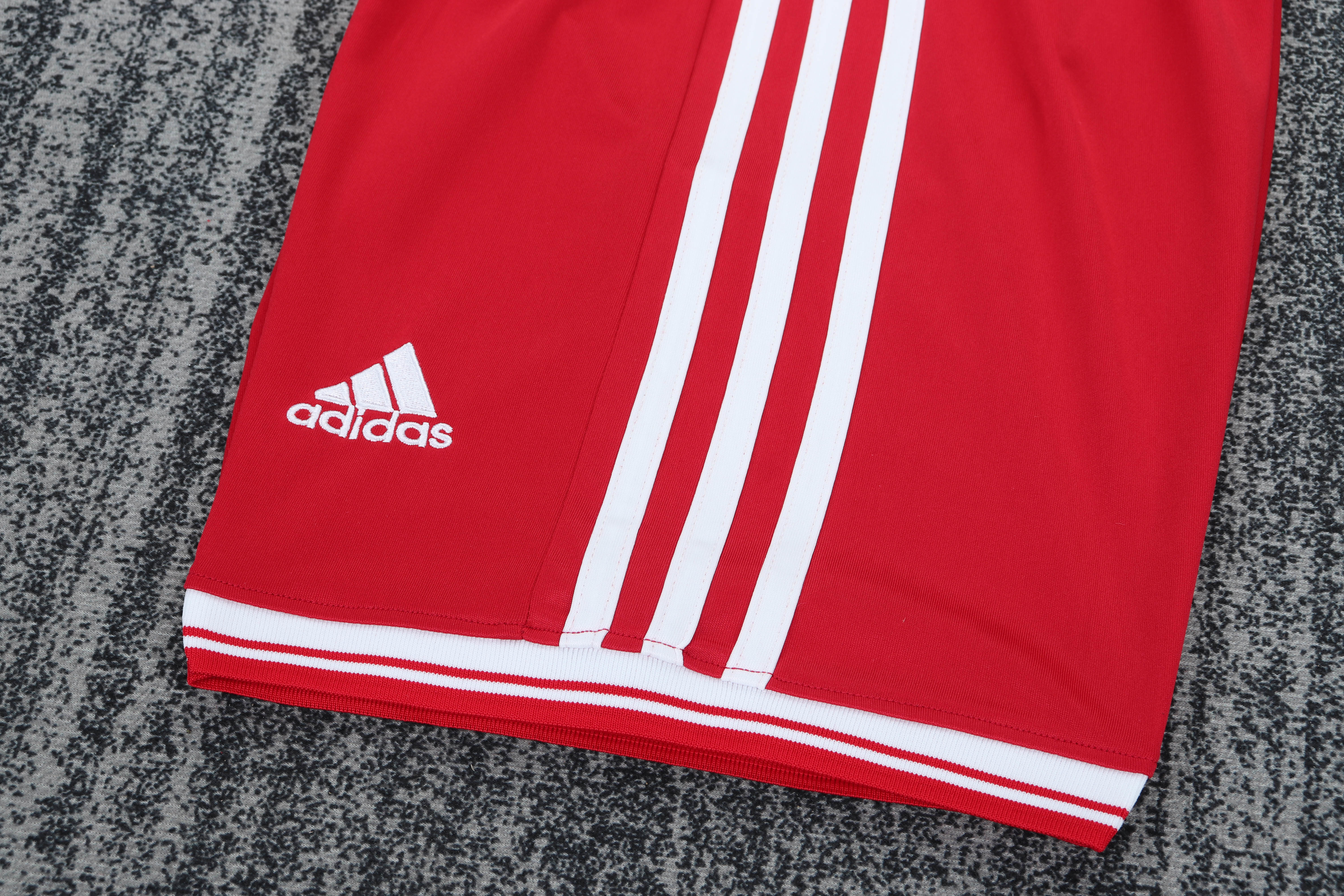 Kids Retro Bayern München 13/14 Home Kit