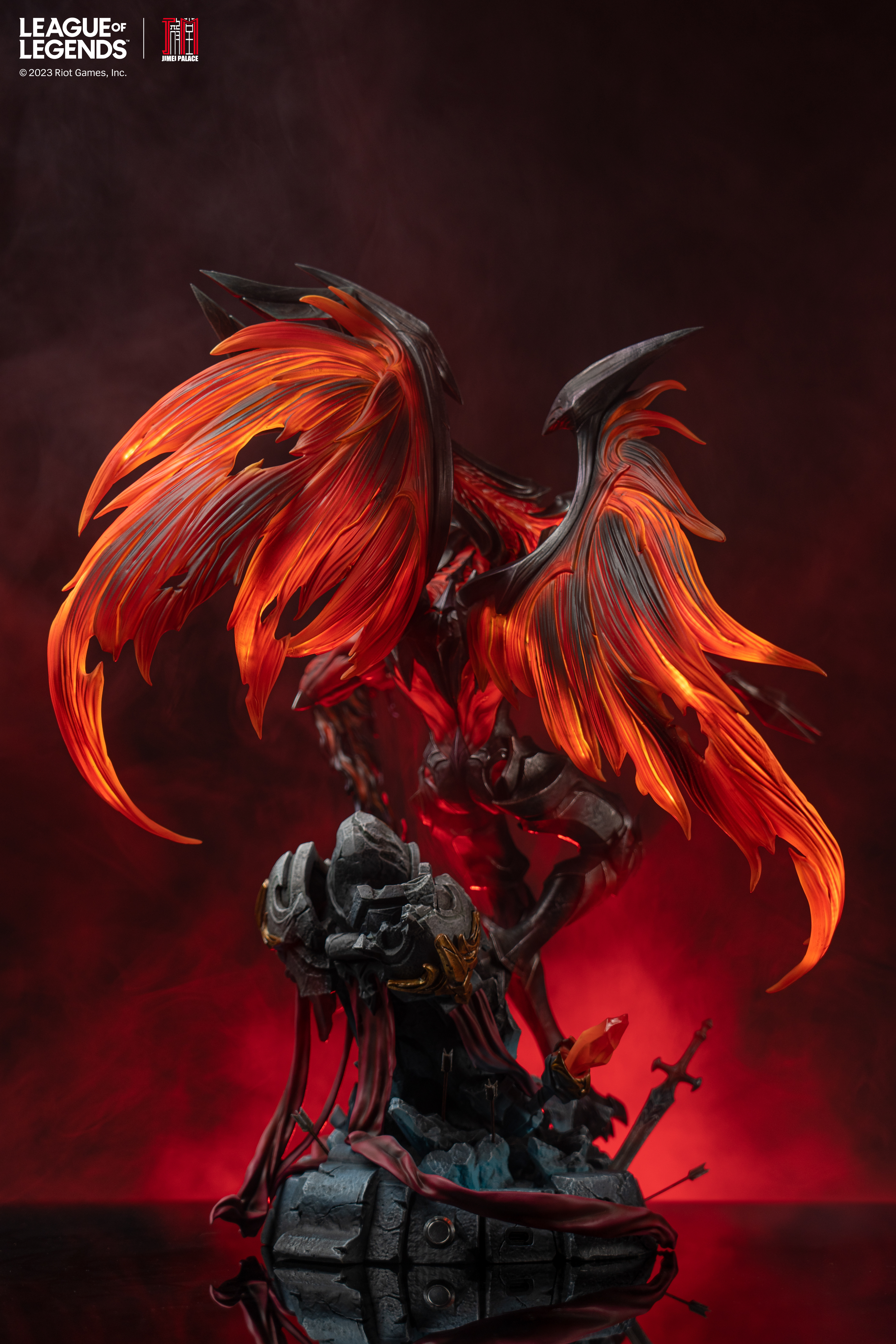 JIMEI PALACE- < League of Legends>  Aatrox Limited edition statue-Authorized