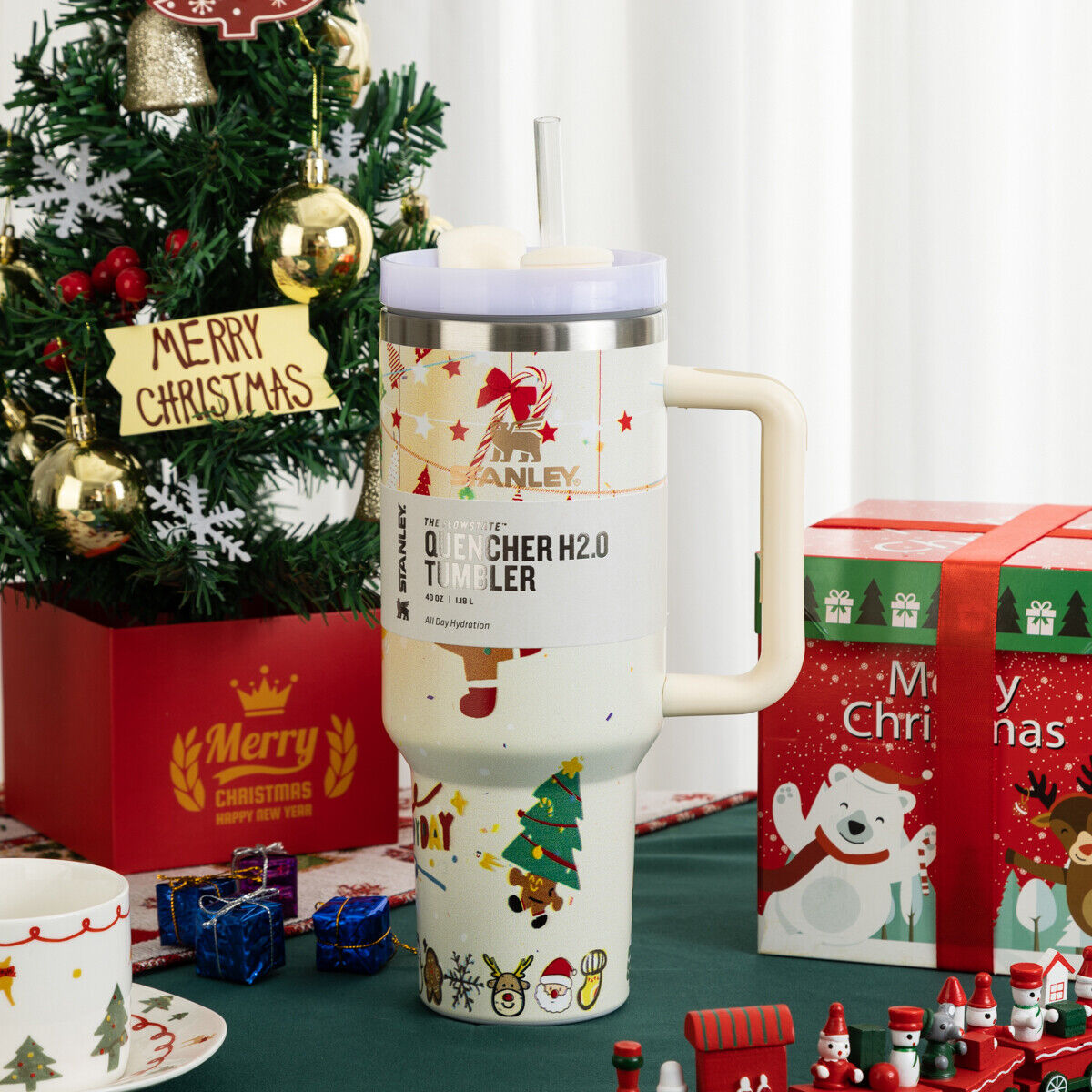 Stanley Mistletoe Twist 40oz Steel H2.0 FlowState Quencher Tumbler