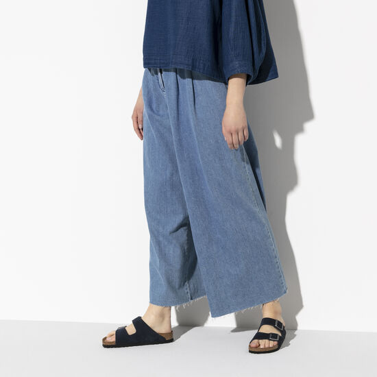 Arizona Soft Footbed Suede Leather