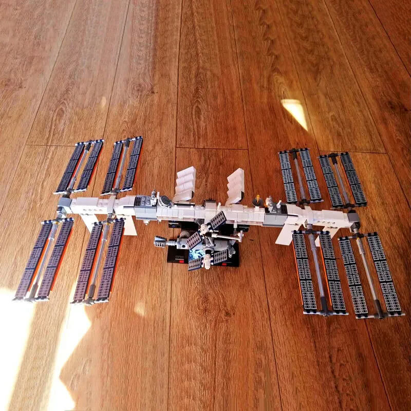International Space Station building block set 876PCs - ENBRIC