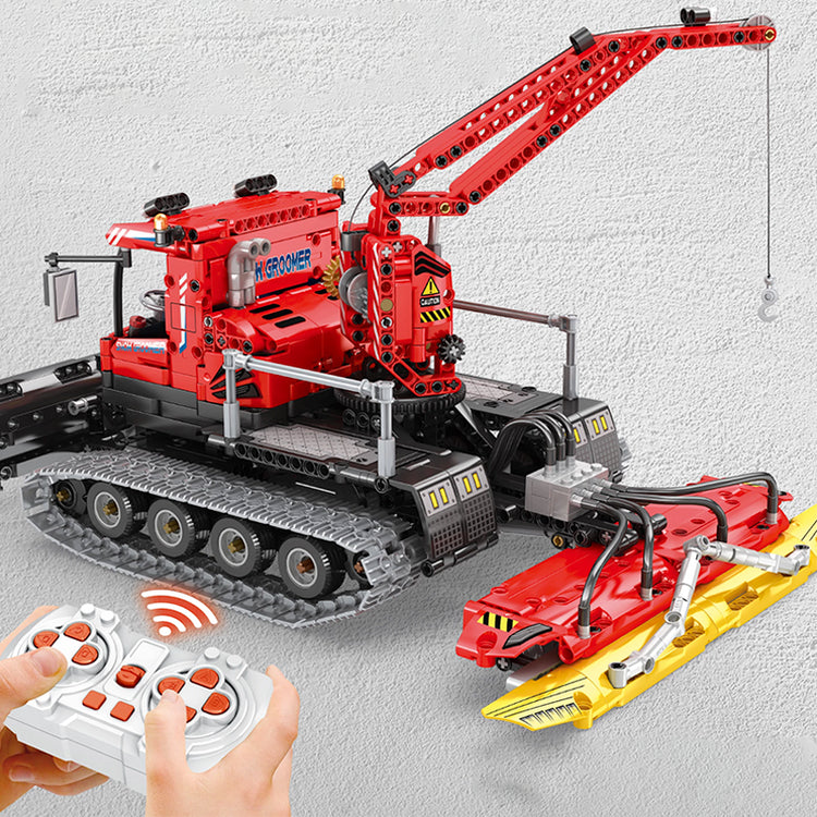 Remote Controlled Snow Groomer 1099pcs - ENBRIC