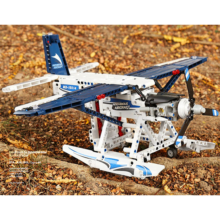 Remote Controlled Amphibious Plane 556pcs - ENBRIC