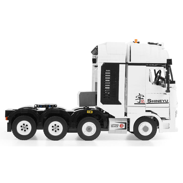 Remote Controlled Truck With Trailer 4458pcs - ENBRIC