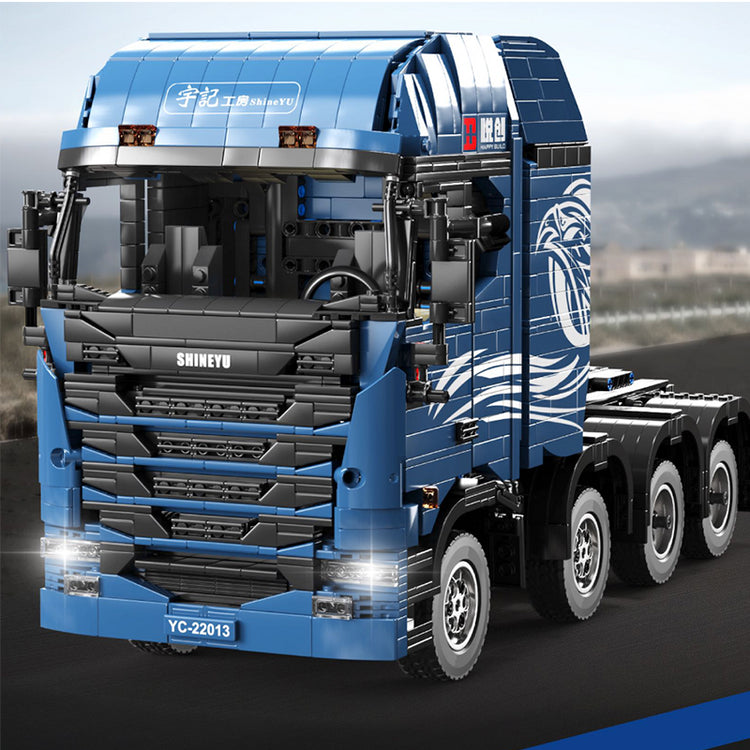 Remote Controlled Truck With Trailer 4458pcs - ENBRIC