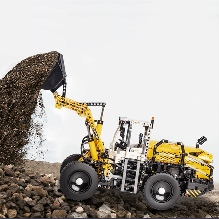 Heavy Duty Remote Controlled Loader 1802pcs - ENBRIC