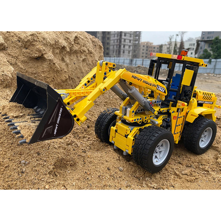 Remote Controlled Loader 1571pcs - ENBRIC