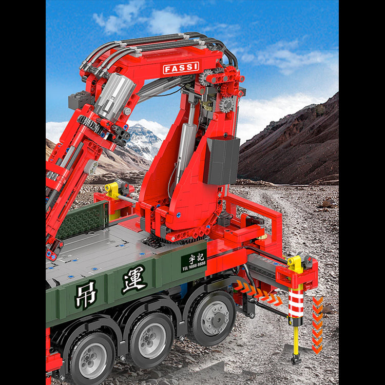 Remote Controlled Crane Truck 3925pcs - ENBRIC