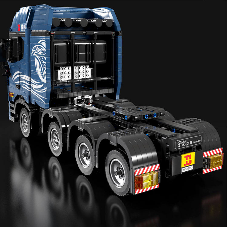 Remote Controlled Truck With Trailer 4458pcs - ENBRIC