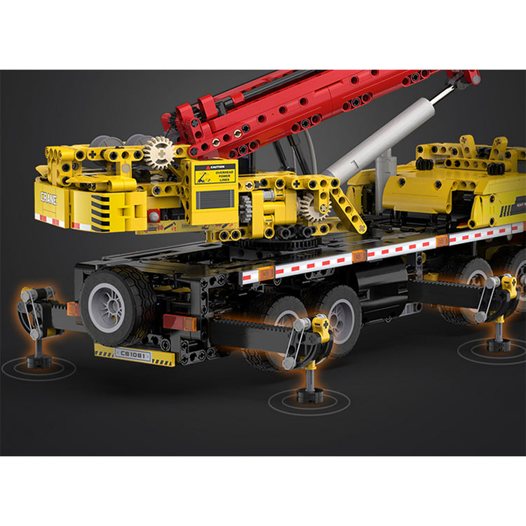 Remote Controlled Crane 1831pcs - ENBRIC