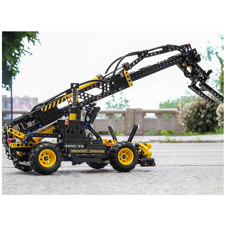 Pneumatic Forklift 802pcs - ENBRIC