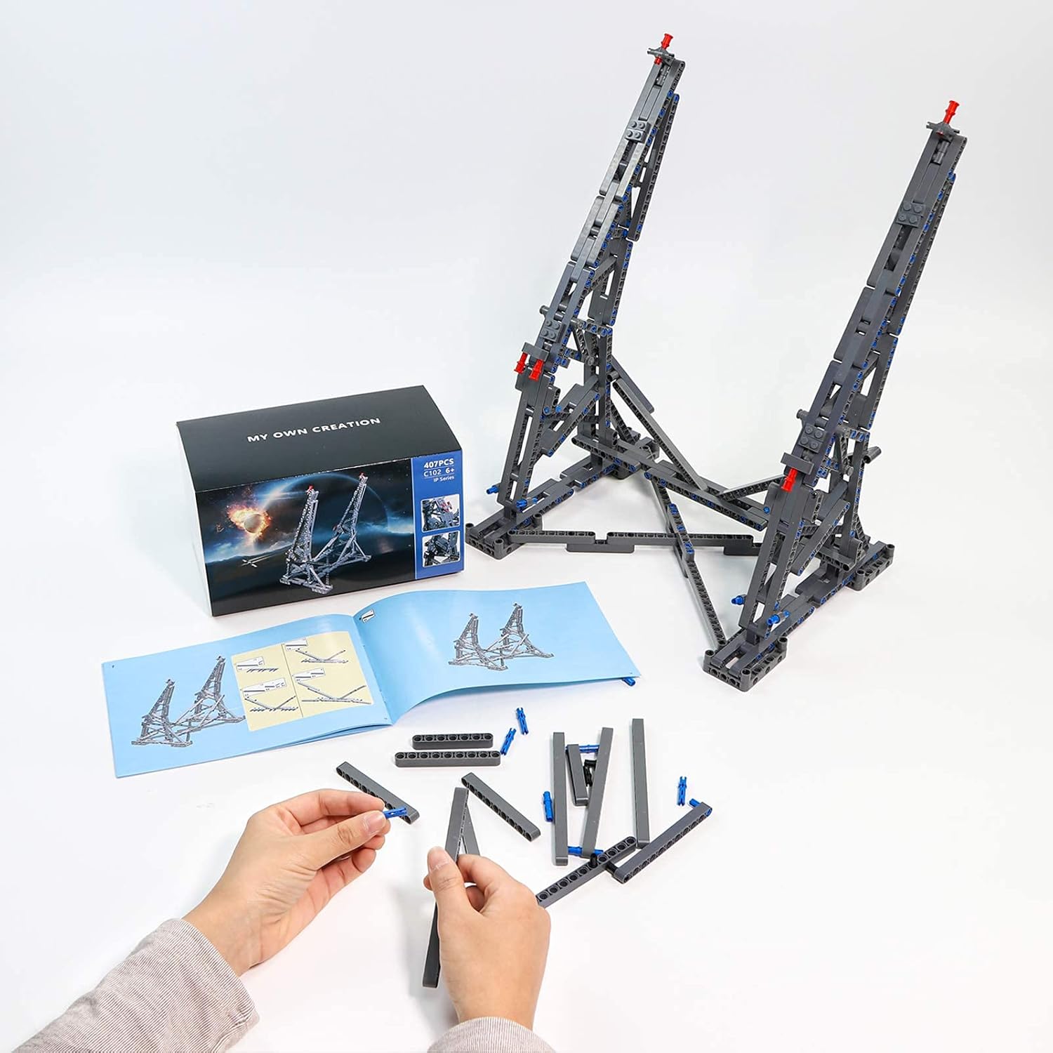 Millennium Falcon Vertical Display Stand for 75192 Building Blocks - ENBRIC