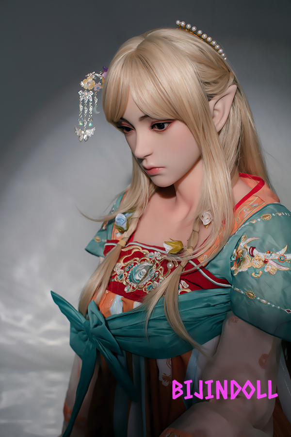 Bezlya 三色菫 160cm B-cup Silicone Chinese Beautiful Real Love Doll Court Style Luxury Dutch Doll Creampie