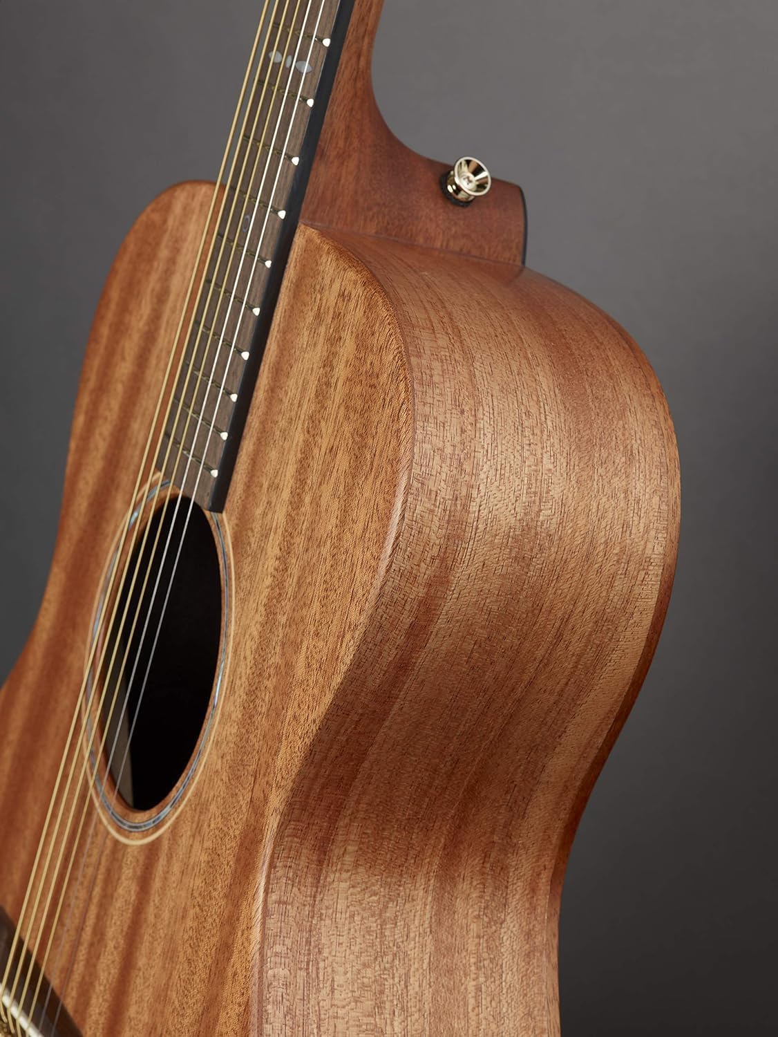 Yamaha F370 Full Size Steel String Acoustic Guitar - Traditional Western Body