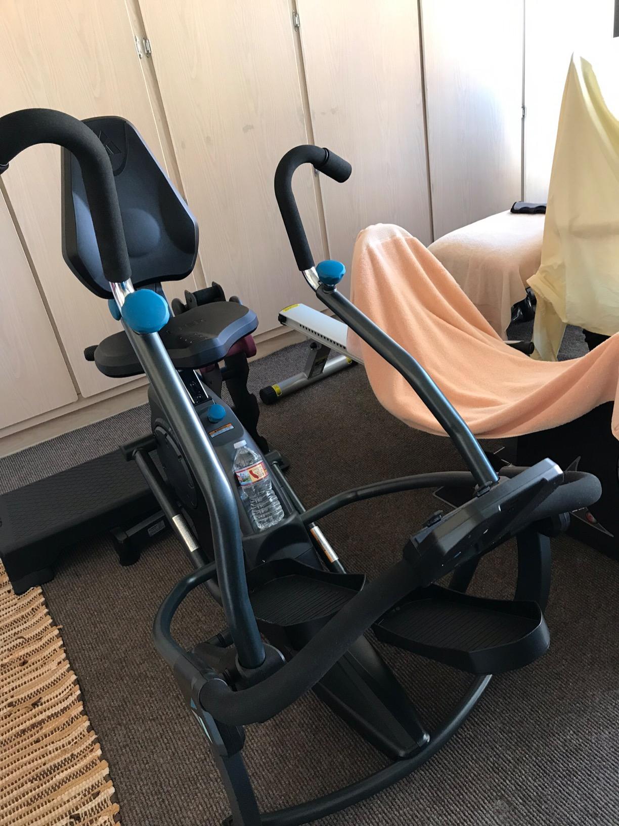 【Sports&Outdoors】Teeter FreeStep Recumbent Cross Trainer and Elliptical