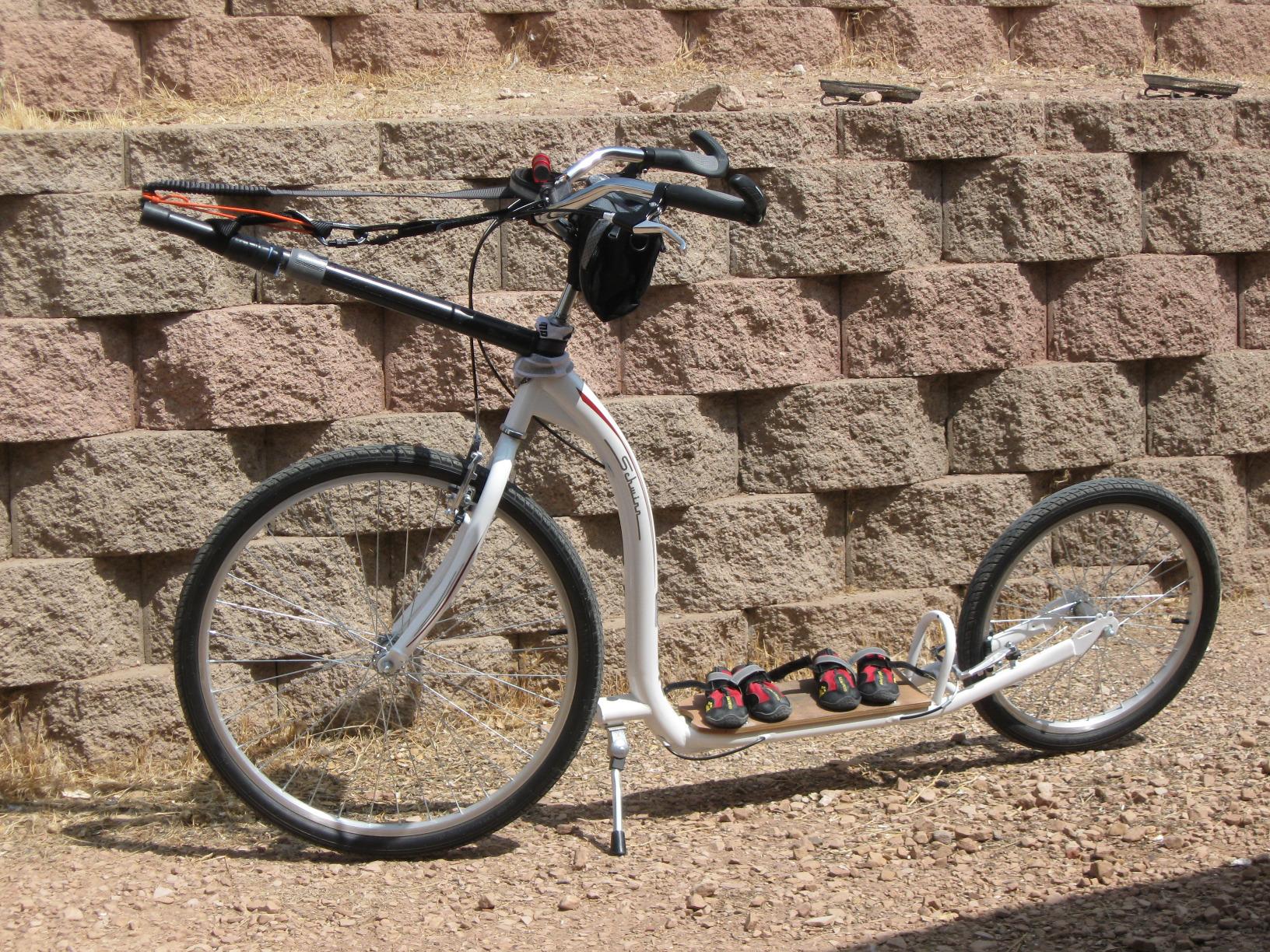 【Sports&Outdoors】Adult Scooter, 26-Inch Alloy Linear Pull Brakes, Steel Frame