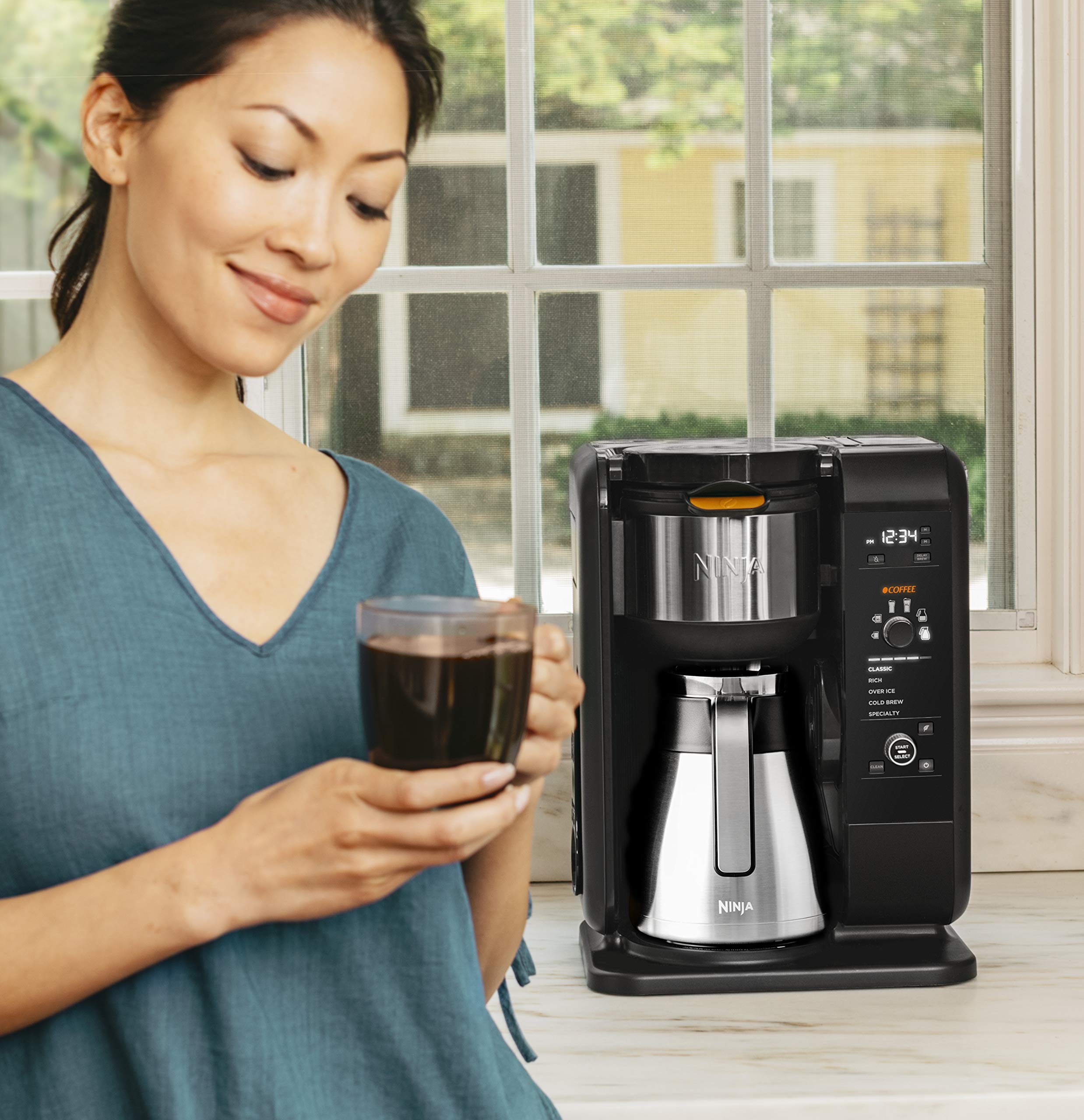 【Appliances】Hot & Cold Brewed System, Auto-iQ Tea & Coffee Maker with Frother, Coffee & Tea Baskets