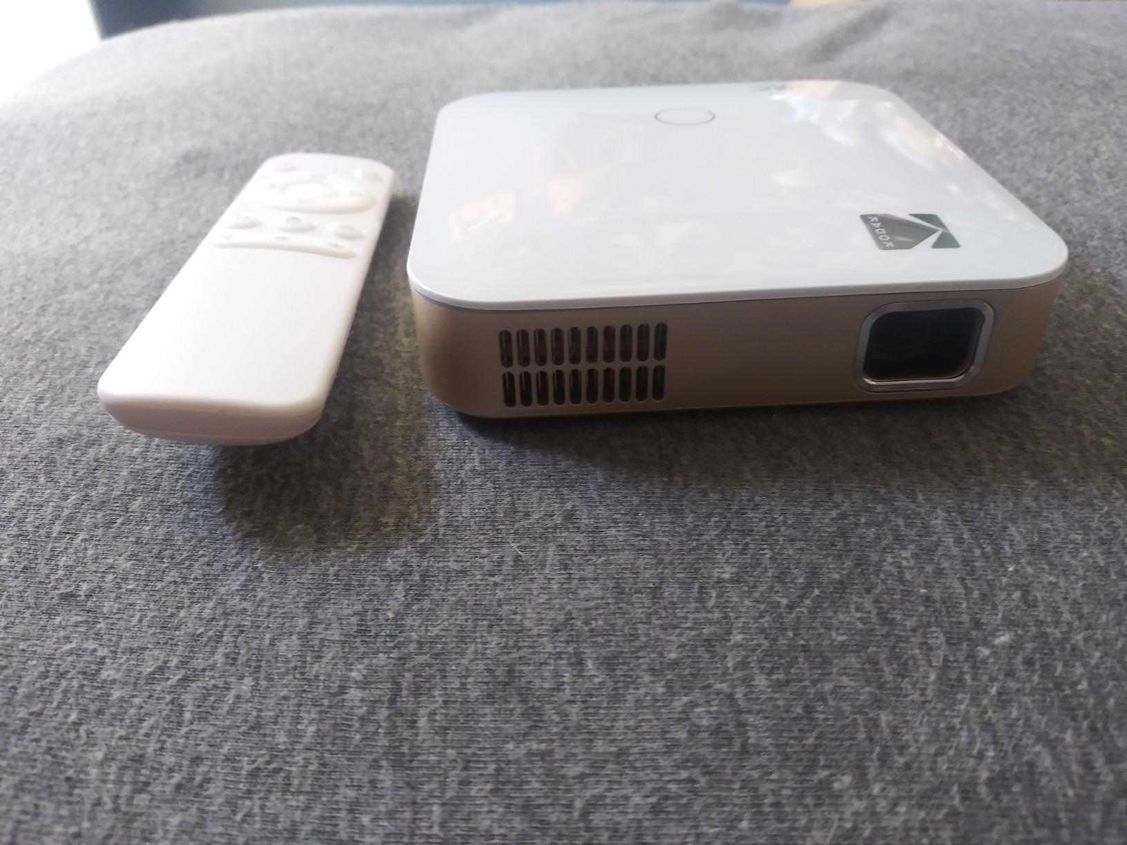 【Electronics】Luma 350 Portable Smart Projector w/ Luma App | Ultra HD Rechargeable Video Projector