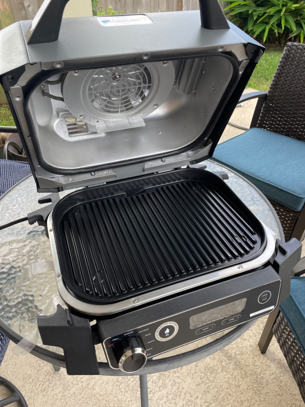 【Appliances】Ninja OG701 Woodfire Outdoor Grill, 7-in-1 Master Grill, BBQ Smoker & Outdoor Air Fryer plus Bake