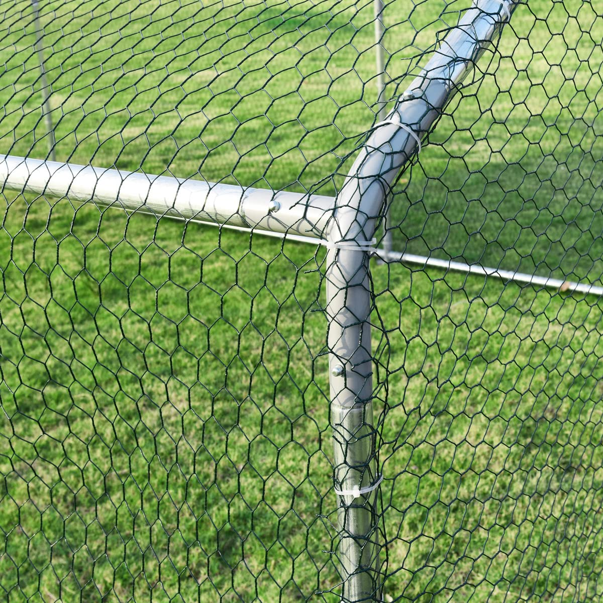 【Pet】10'x20'x6.4' Large Walk-in Hen House with Cover, Galvanized Steel Poultry Run Extension