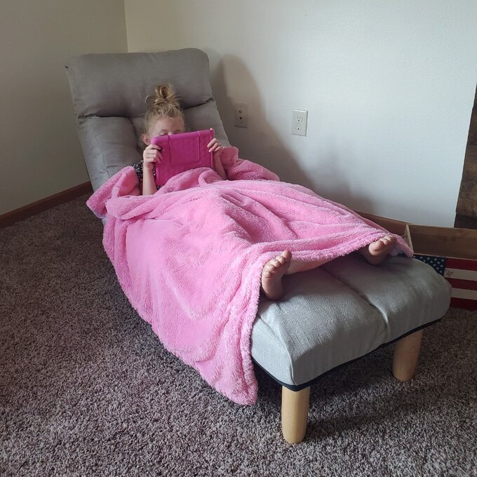 【Furniture】Adjustable Lounge Recliner Floor Game Chair