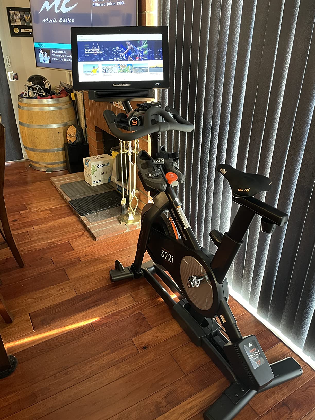 【Sports&Outdoors】NordicTrack Commercial Studio Cycle