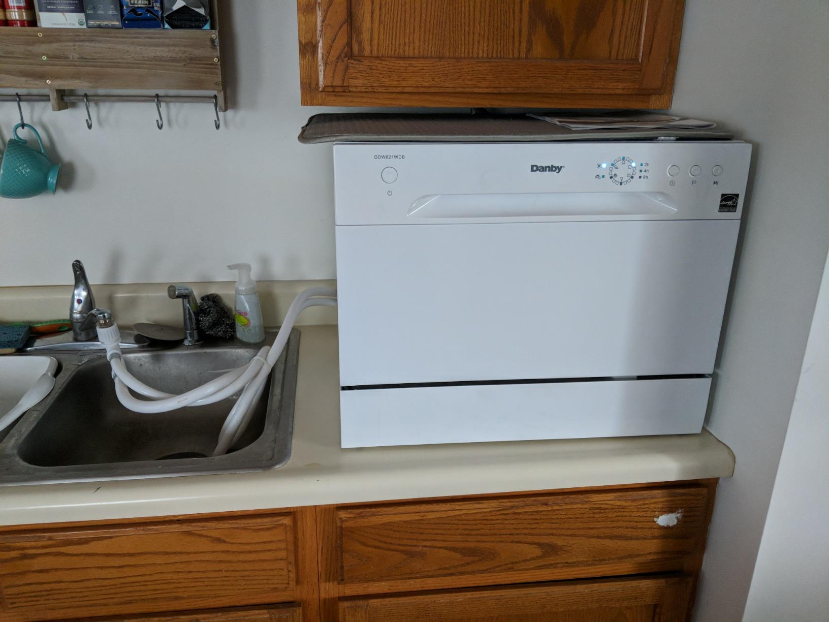 【Appliances】Countertop Dishwasher with 6 Place Settings, 6 Wash Cycles and Silverware Basket