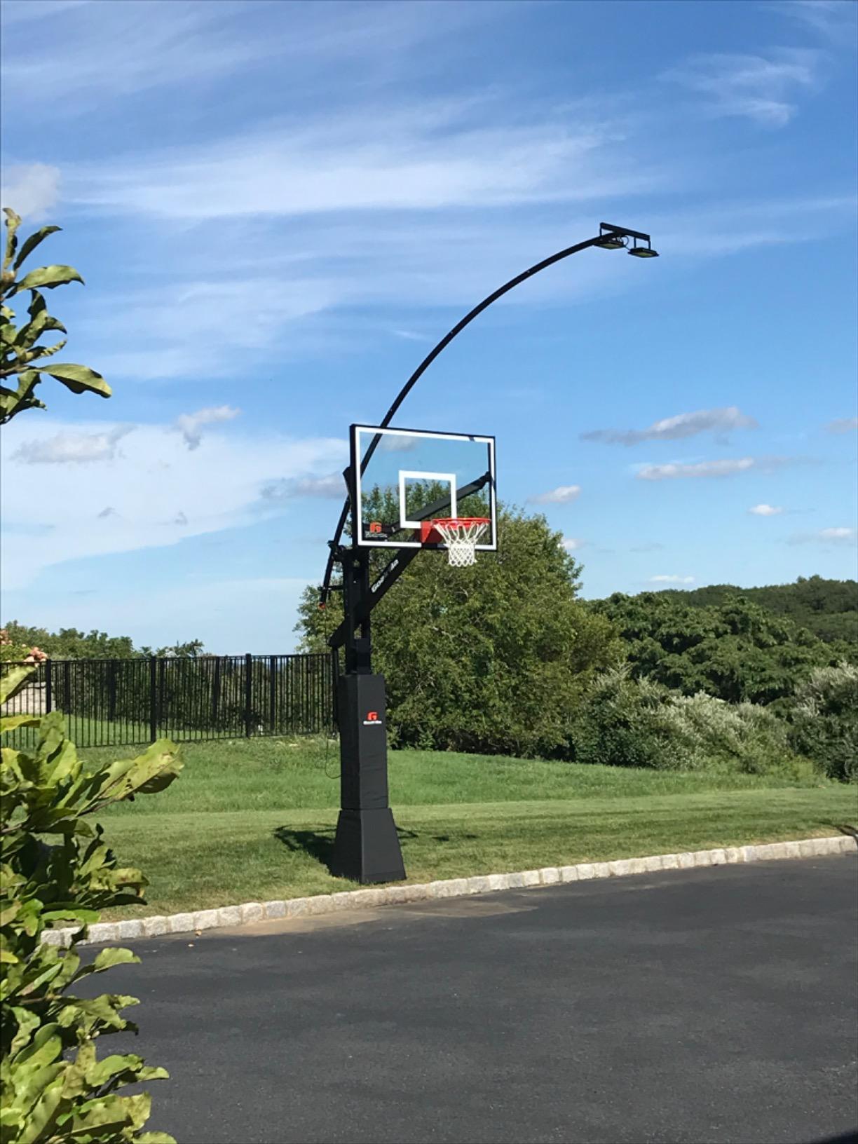 【Sports&Outdoors】Goalrilla FT Series Basketball Hoops with Tempered Glass Basketball Backboard, Black Anodized Frame