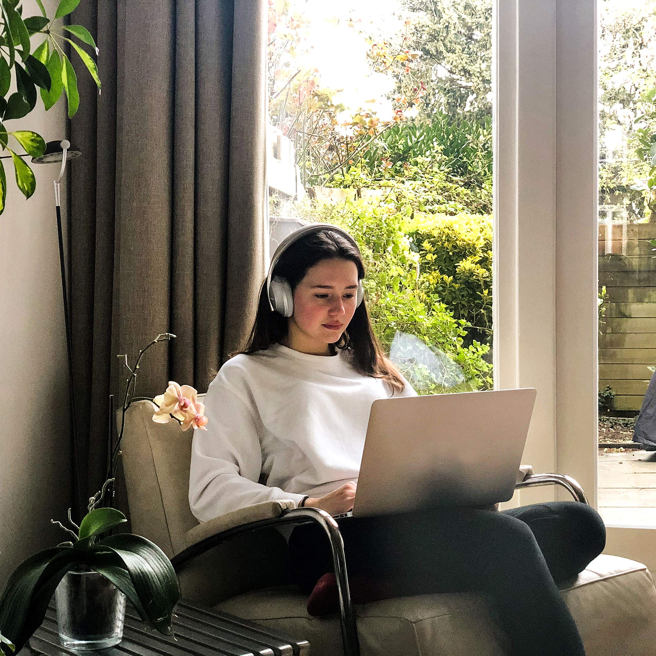 【Electronics】Noise Cancelling Headphones 700 - Over Ear, Wireless Bluetooth Headphones