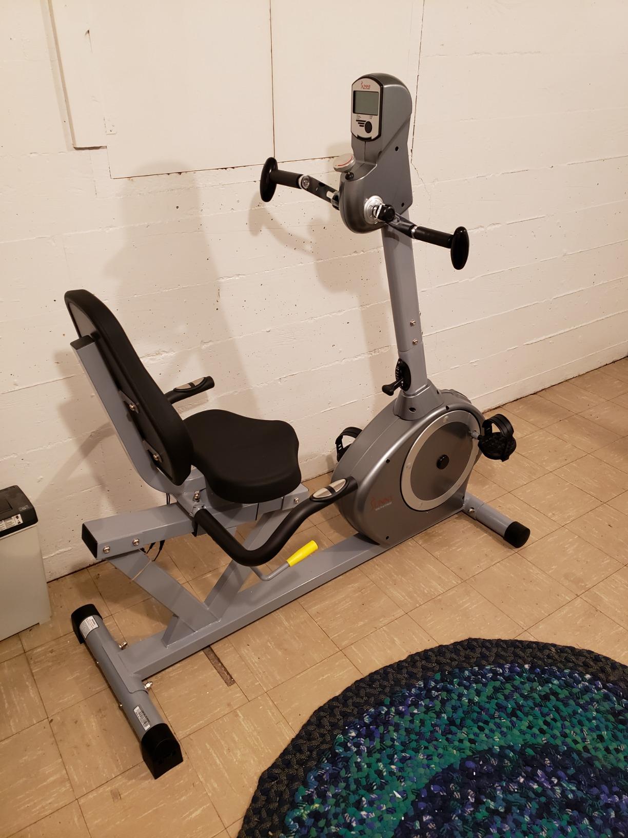 【Sports&Outdoors】Sunny Health & Fitness Recumbent Bike SF-RB4631 with Arm Exerciser, 350lb, Gray