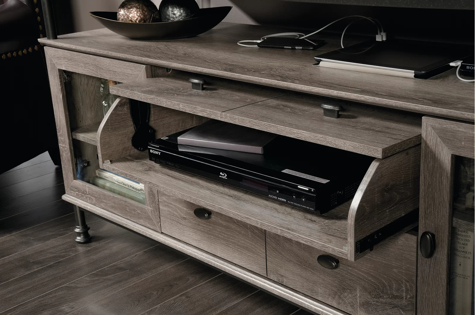 【Furniture】Mancos TV Stand for TVs up to 60