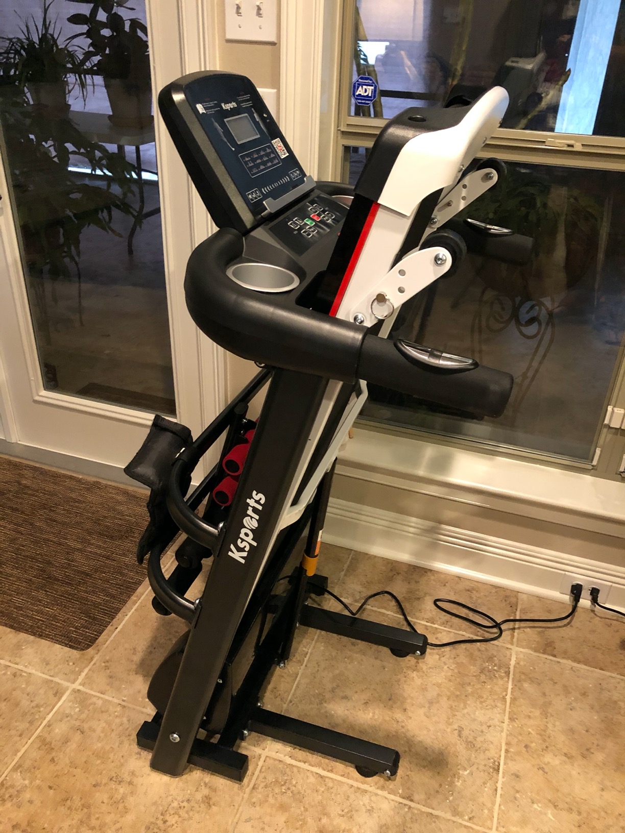 Treadmill Bundle, Electric Folding Incline Treadmill with Auto/Manual Inclineeasy-to-read LCD display with heart-rate sensor on handlebars & fit show smart app